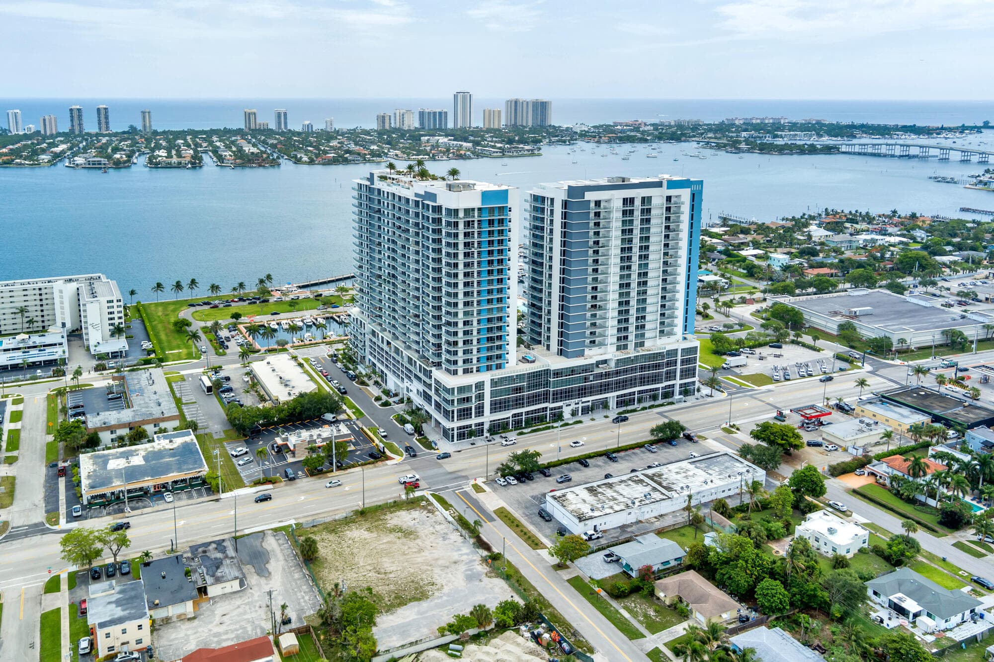 220 Lake Shore Drive 1809, Lake Park, FL 33403 — photo 32 of 34