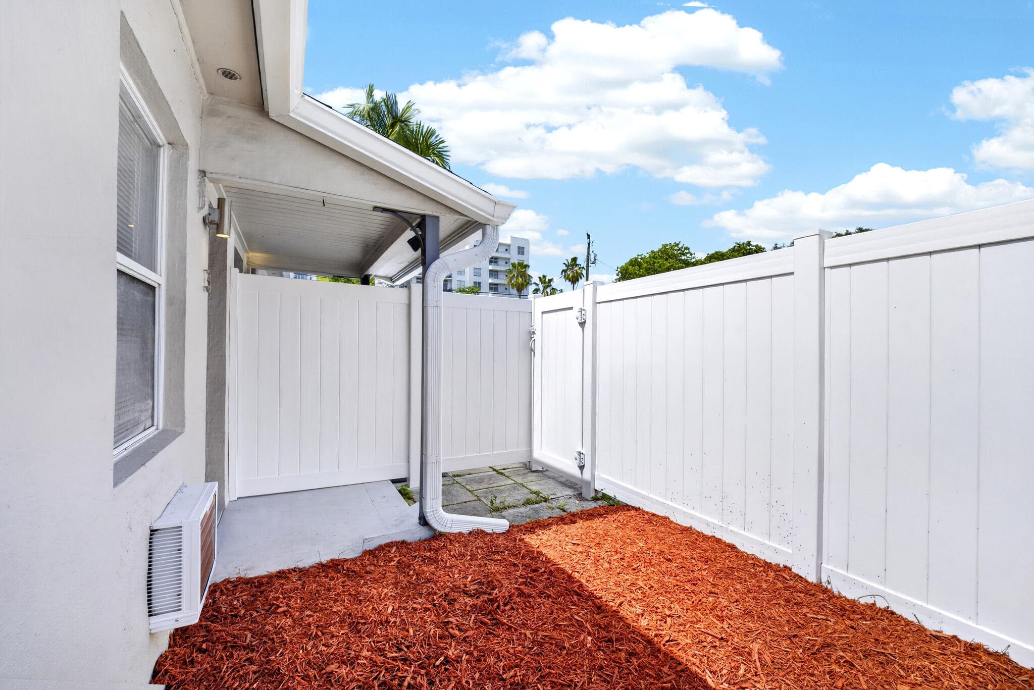 412 SE 16th Street 3, Fort Lauderdale, FL 33316 — photo 31 of 39