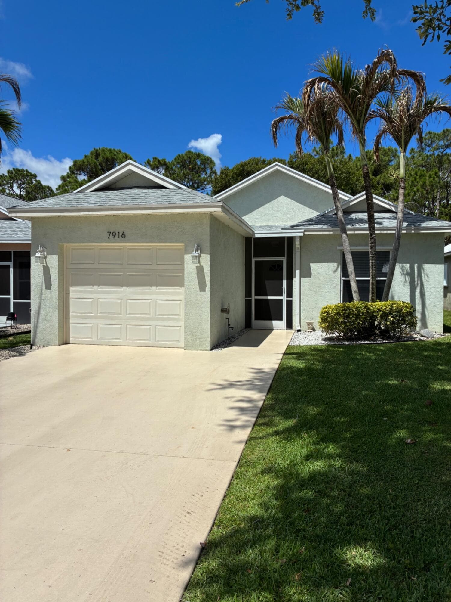 7916 SE Sugar Pines Way, Hobe Sound, FL 33455 — photo 1 of 24
