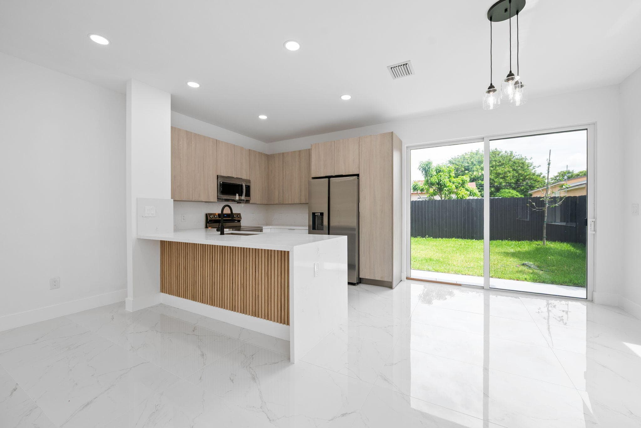 1355 NW 42nd Street 1355, Miami, FL 33142 — photo 7 of 26