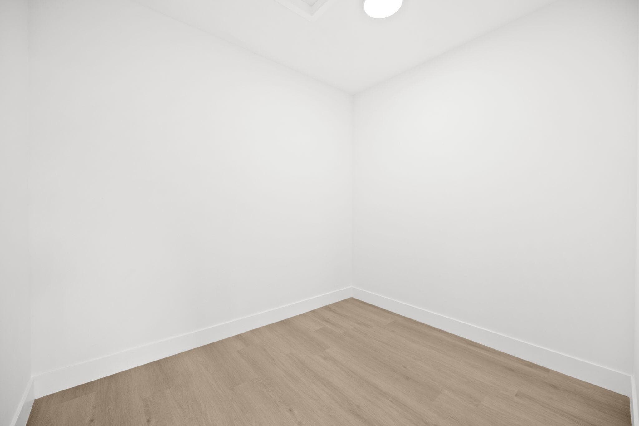 1355 NW 42nd Street 1355, Miami, FL 33142 — photo 20 of 26