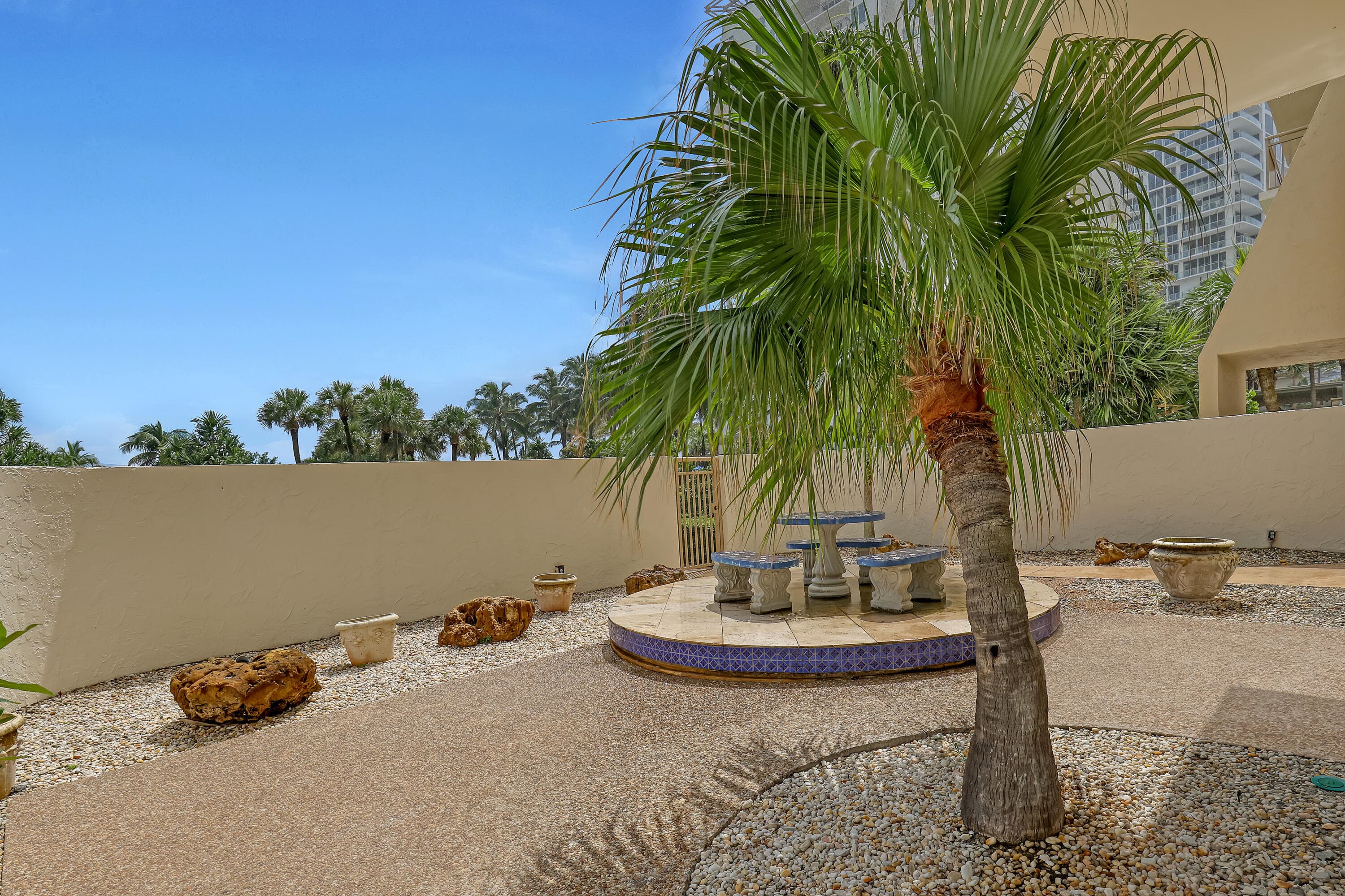 3400 N Ocean Drive 101, Singer Island, FL 33404 — photo 13 of 35