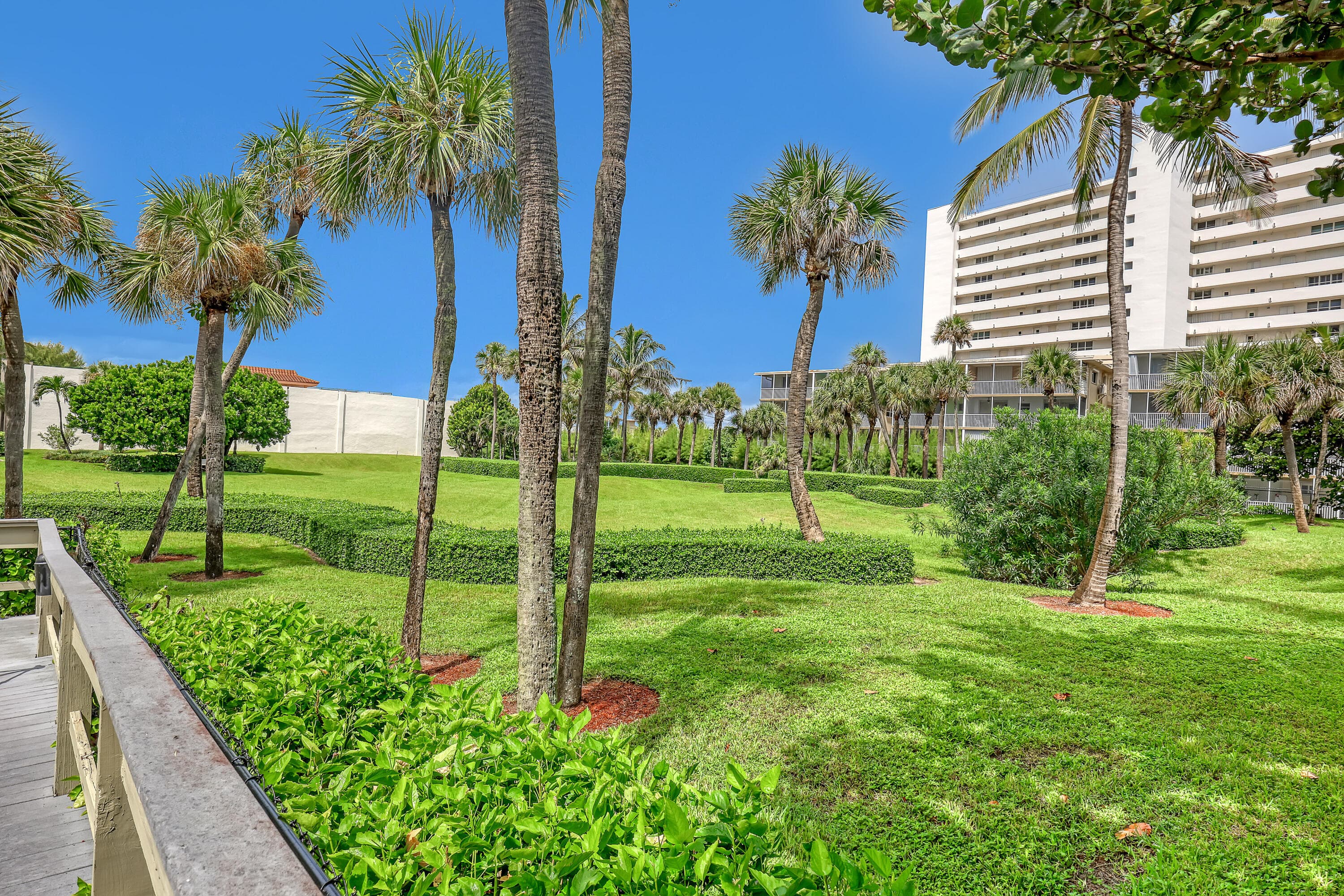 3400 N Ocean Drive 101, Singer Island, FL 33404 — photo 35 of 35