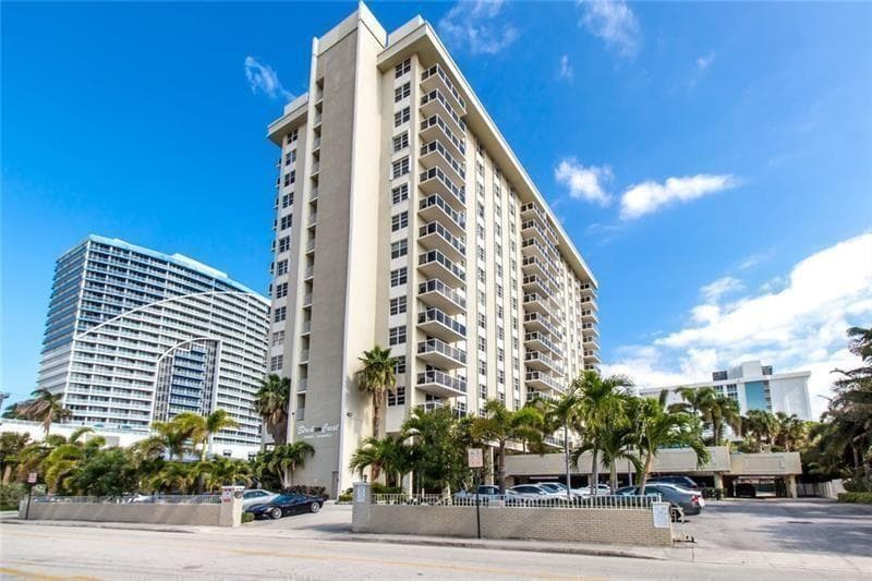 336 N Birch Road 8d, Fort Lauderdale, FL 33304 — photo 8 of 23