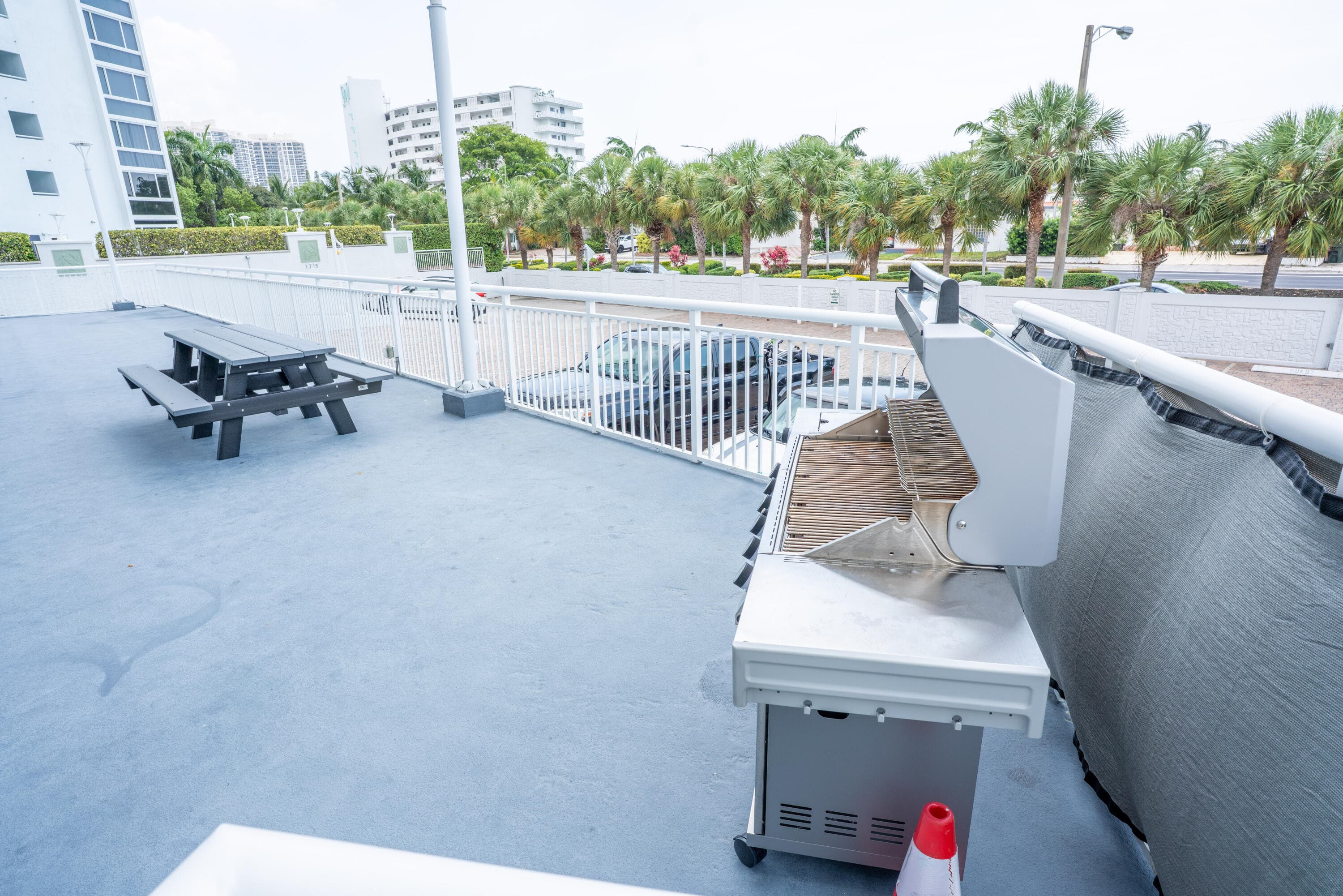 2701 N Ocean Boulevard 2b, Fort Lauderdale, FL 33308 — photo 18 of 49