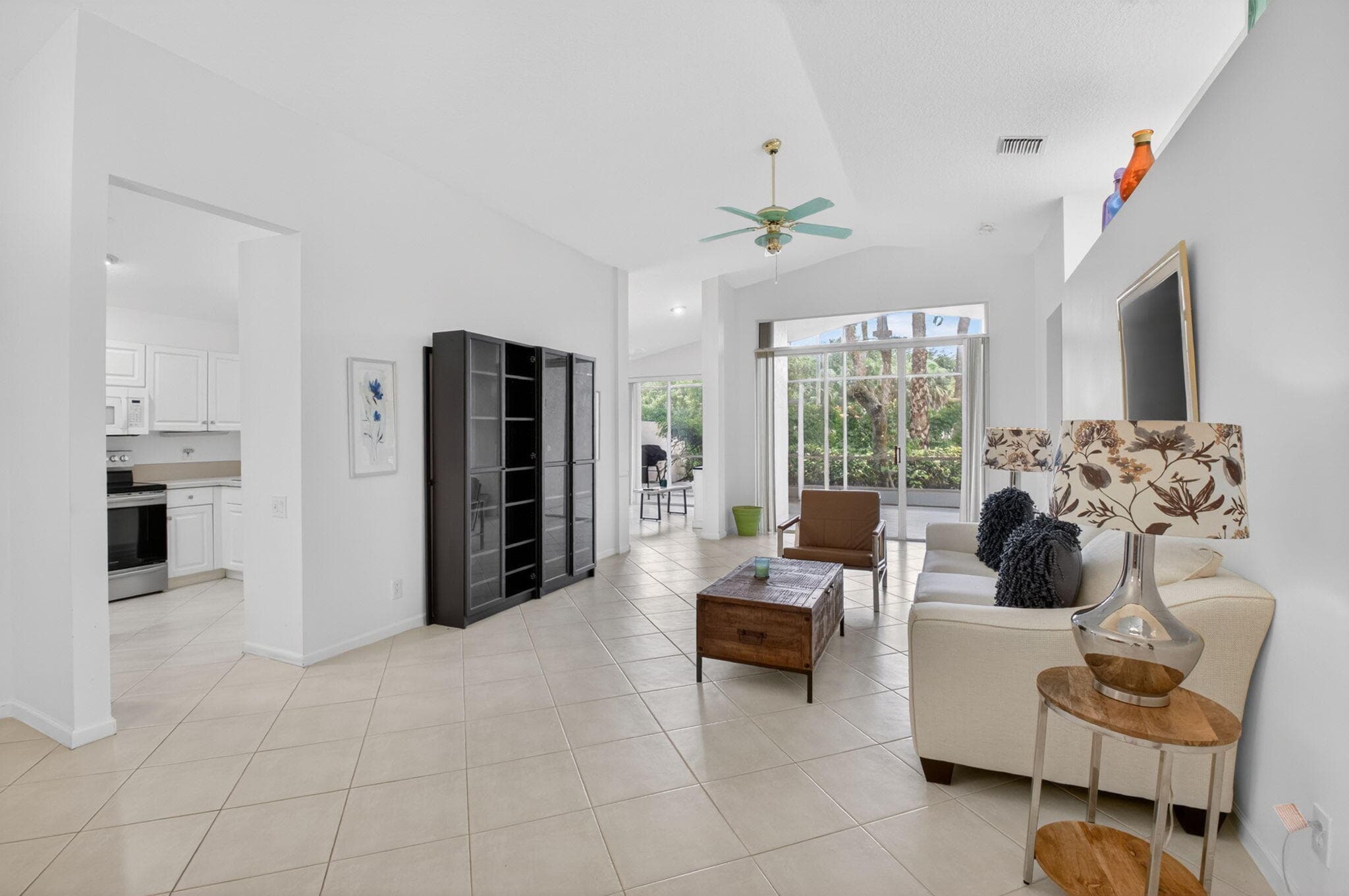 5304 Wycombe Avenue, Boynton Beach, FL 33437 — photo 6 of 67