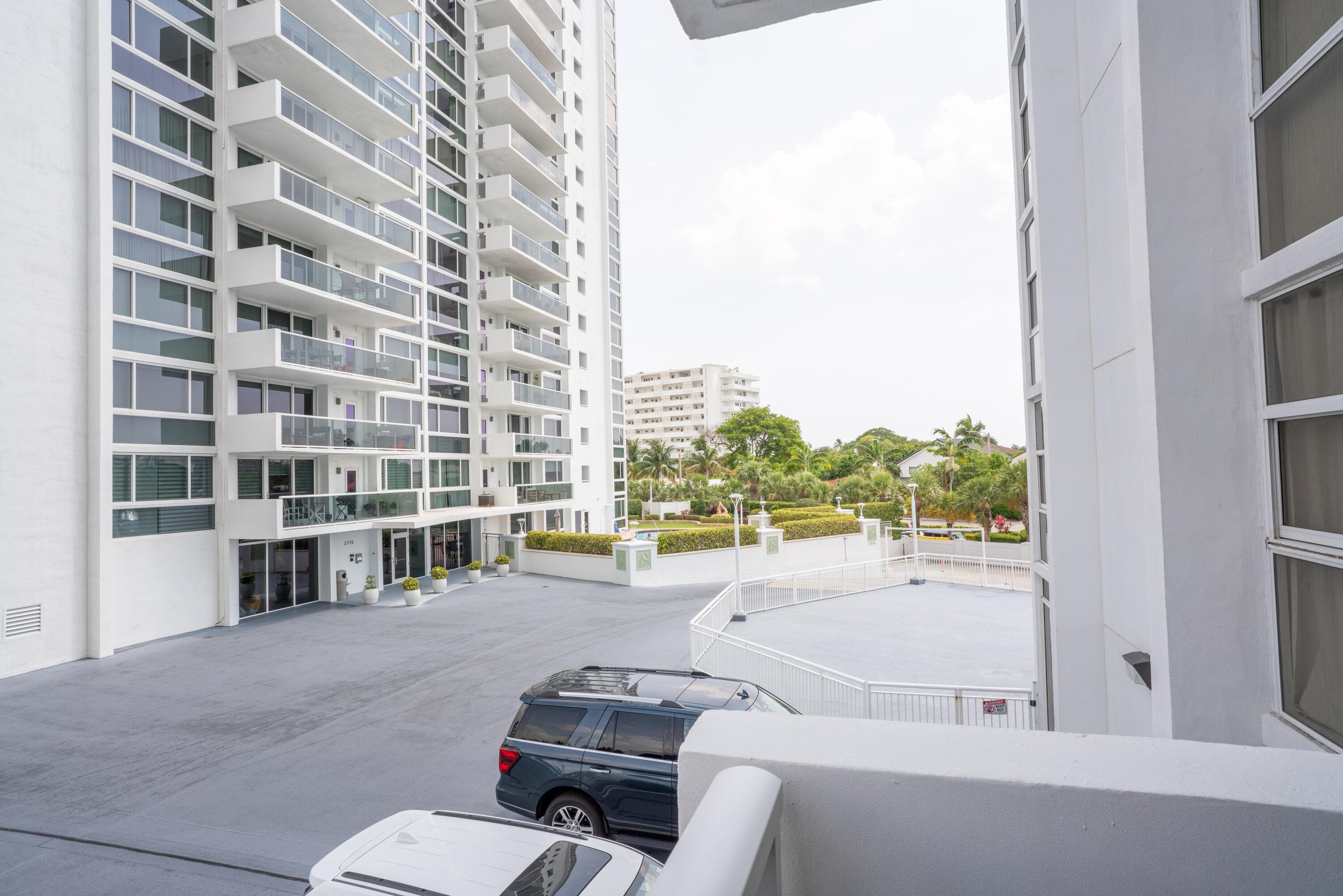 2701 N Ocean Boulevard 2b, Fort Lauderdale, FL 33308 — photo 30 of 49