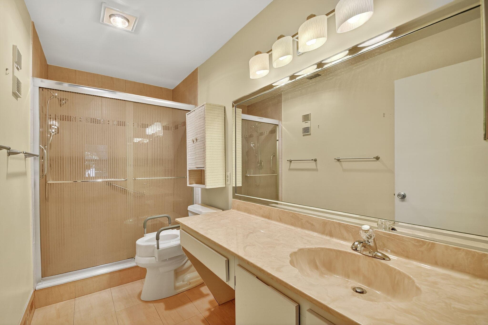 10631 Ocean Palm Way 202, Boynton Beach, FL 33437 — photo 18 of 34