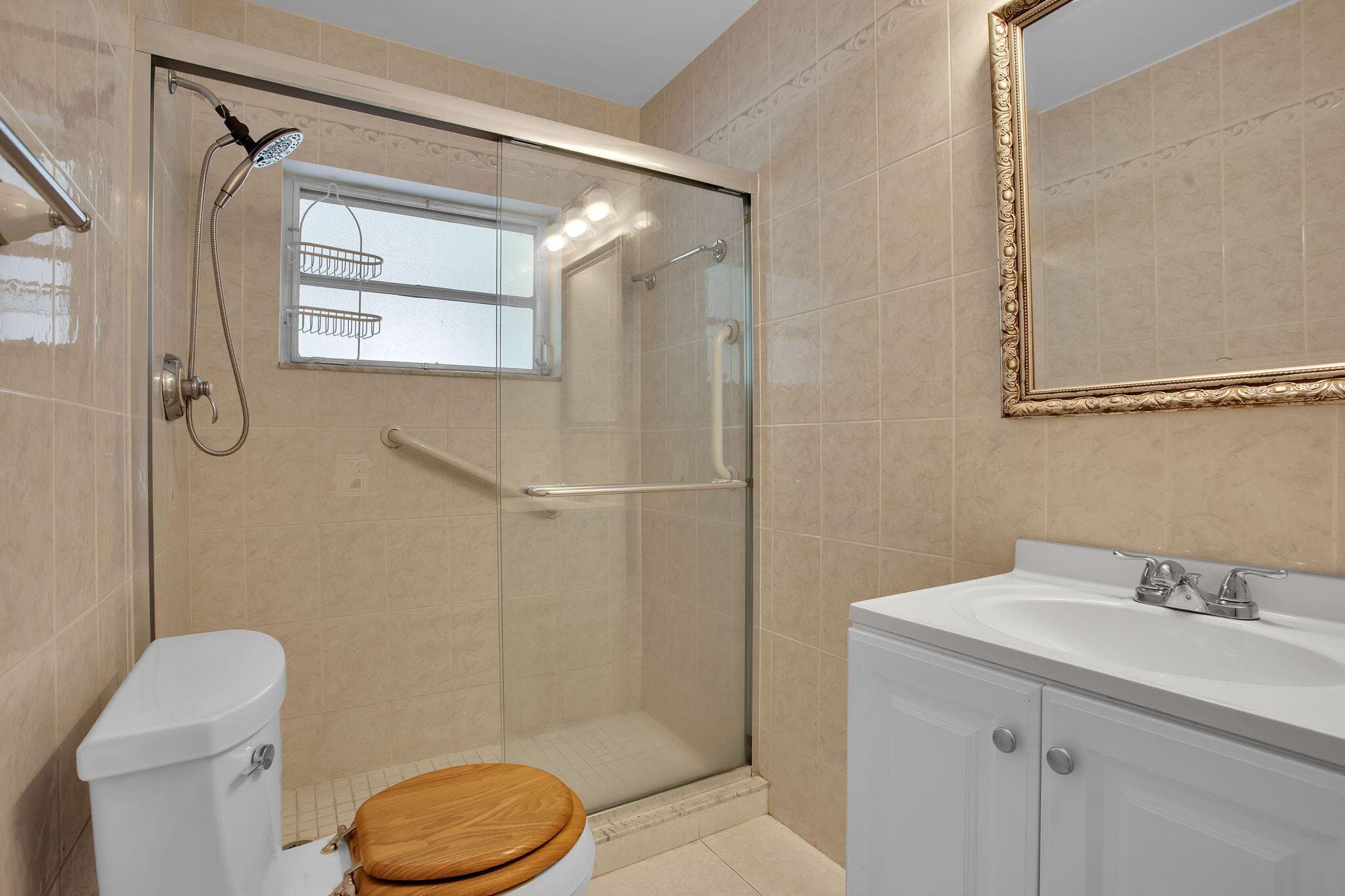 1910 NE 52nd Street NE, Fort Lauderdale, FL 33308 — photo 20 of 49