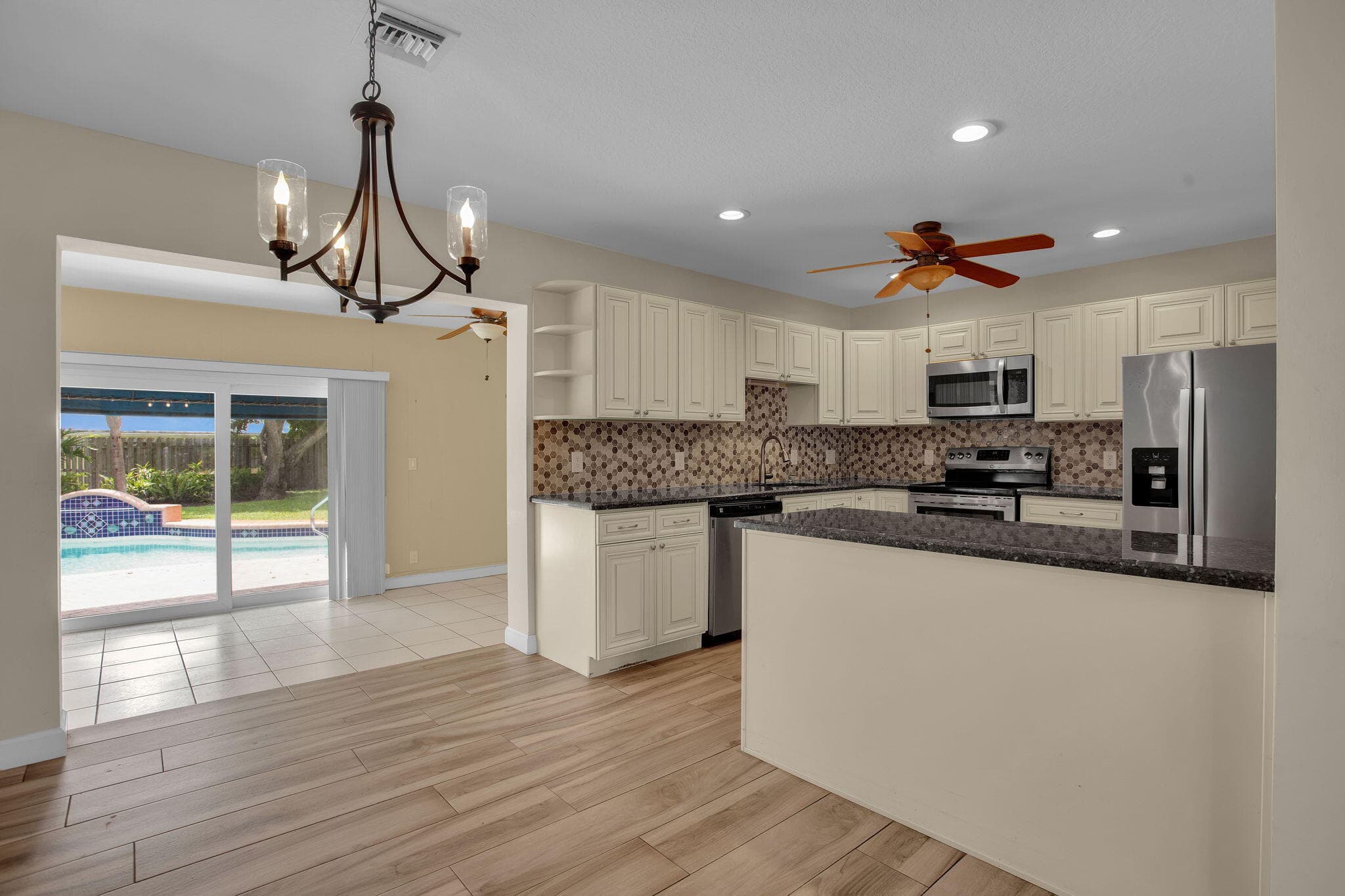 1910 NE 52nd Street NE, Fort Lauderdale, FL 33308 — photo 31 of 49