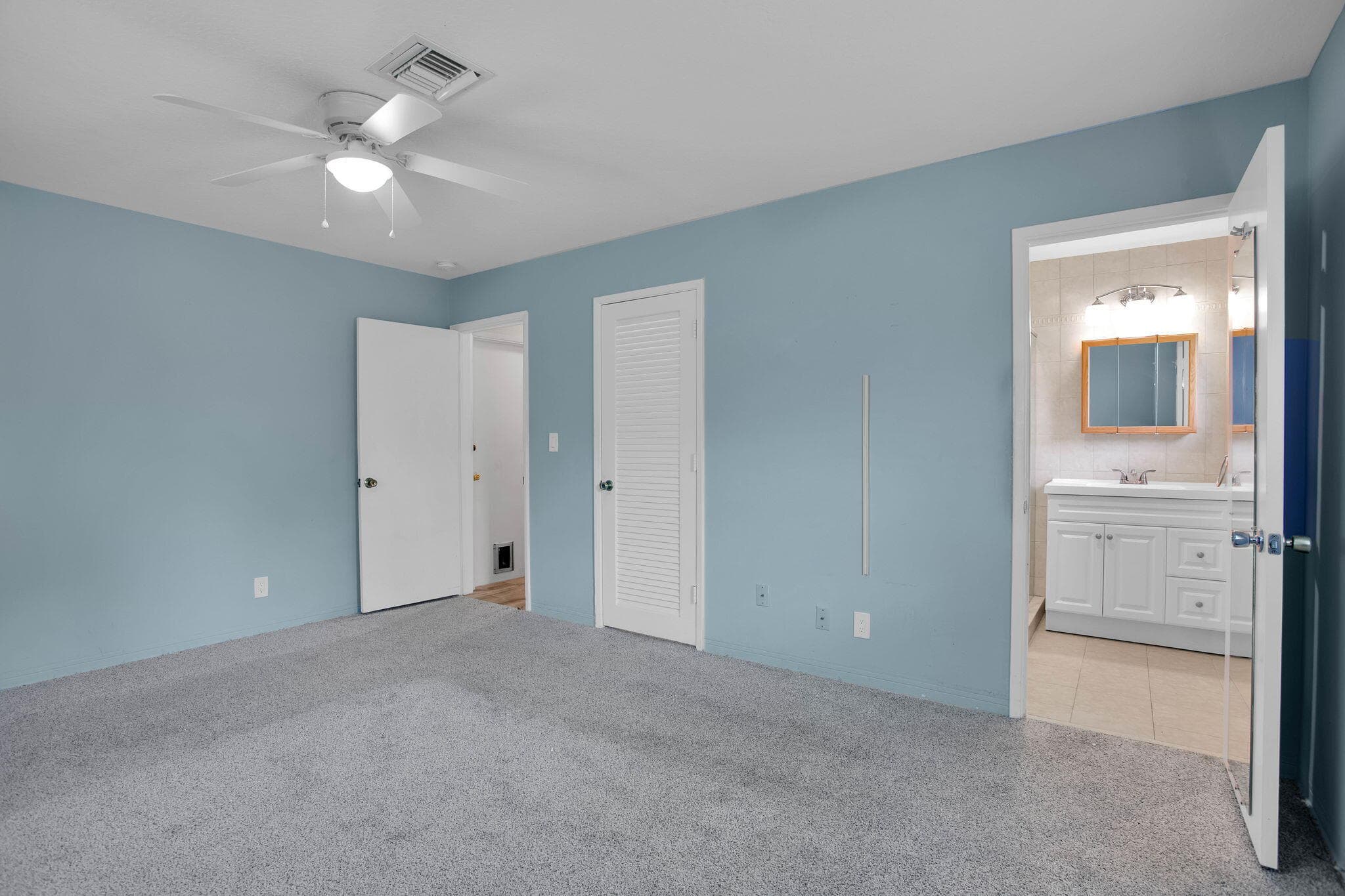 1910 NE 52nd Street NE, Fort Lauderdale, FL 33308 — photo 43 of 49