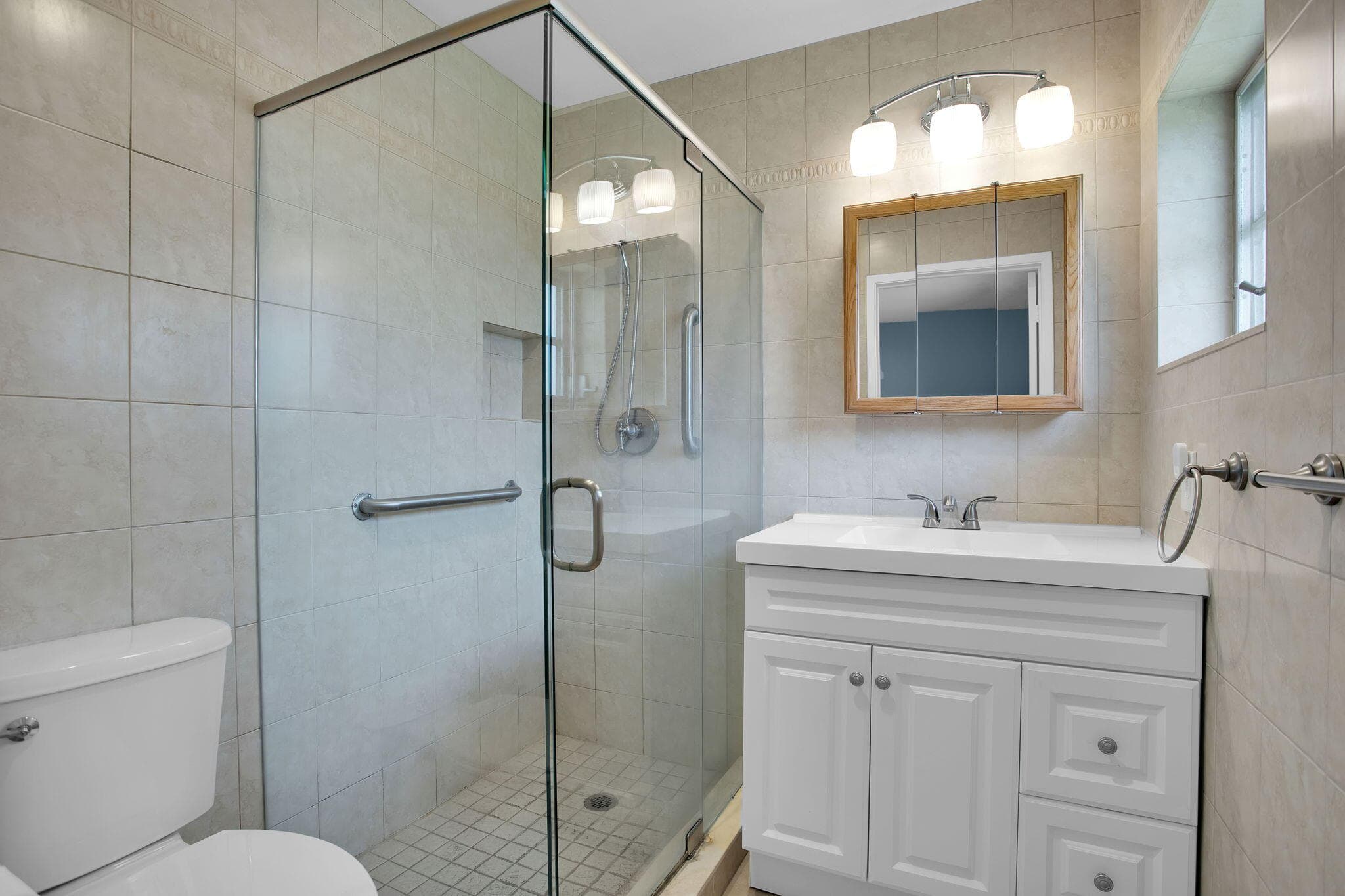 1910 NE 52nd Street NE, Fort Lauderdale, FL 33308 — photo 44 of 49