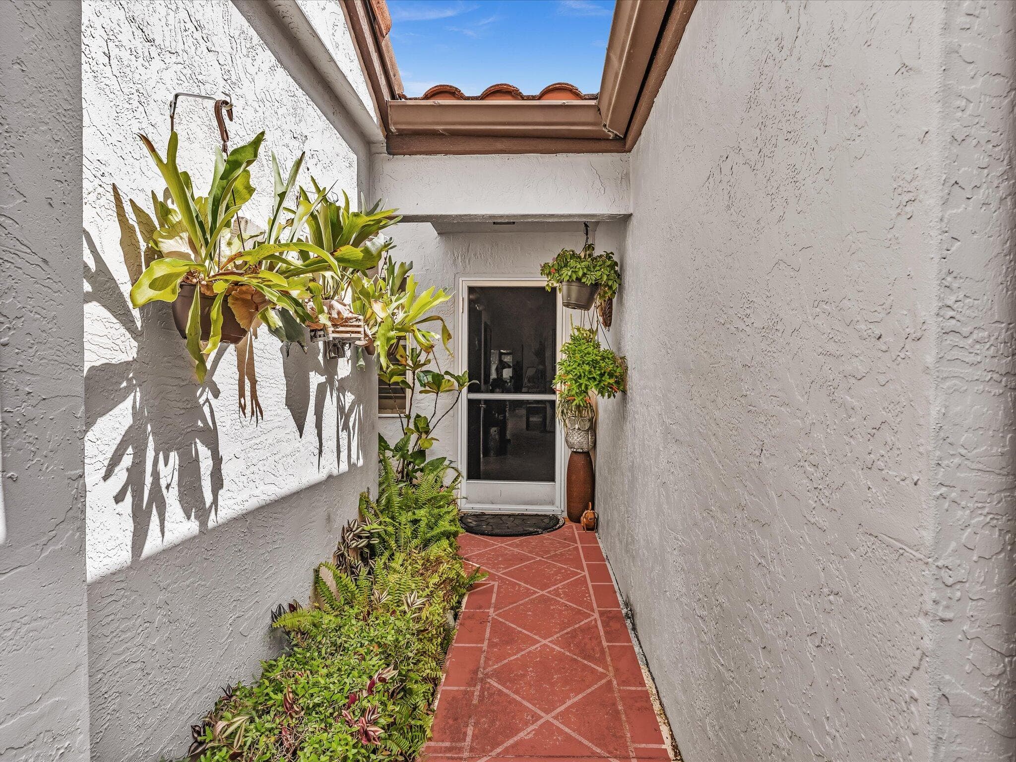 6454 Pointe Pleasant Circle, Delray Beach, FL 33484 — photo 4 of 34