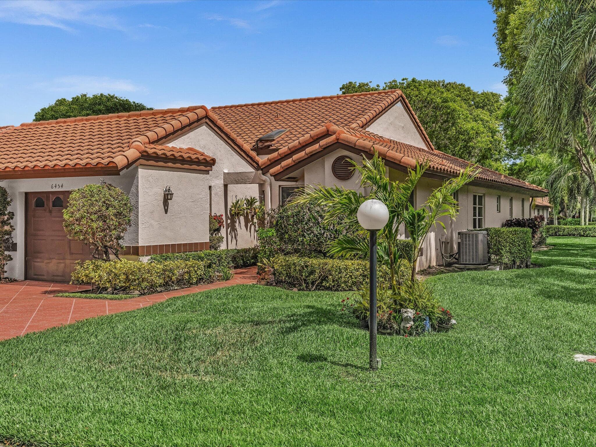 6454 Pointe Pleasant Circle, Delray Beach, FL 33484 — photo 2 of 34