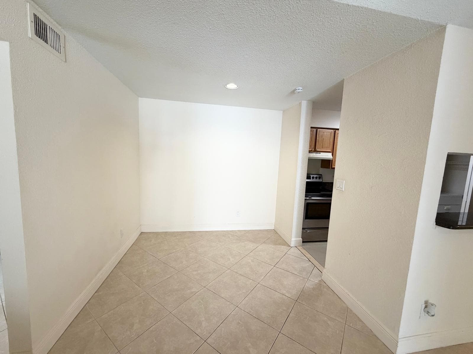 755 Riverside Drive 1335, Coral Springs, FL 33071 — photo 9 of 18