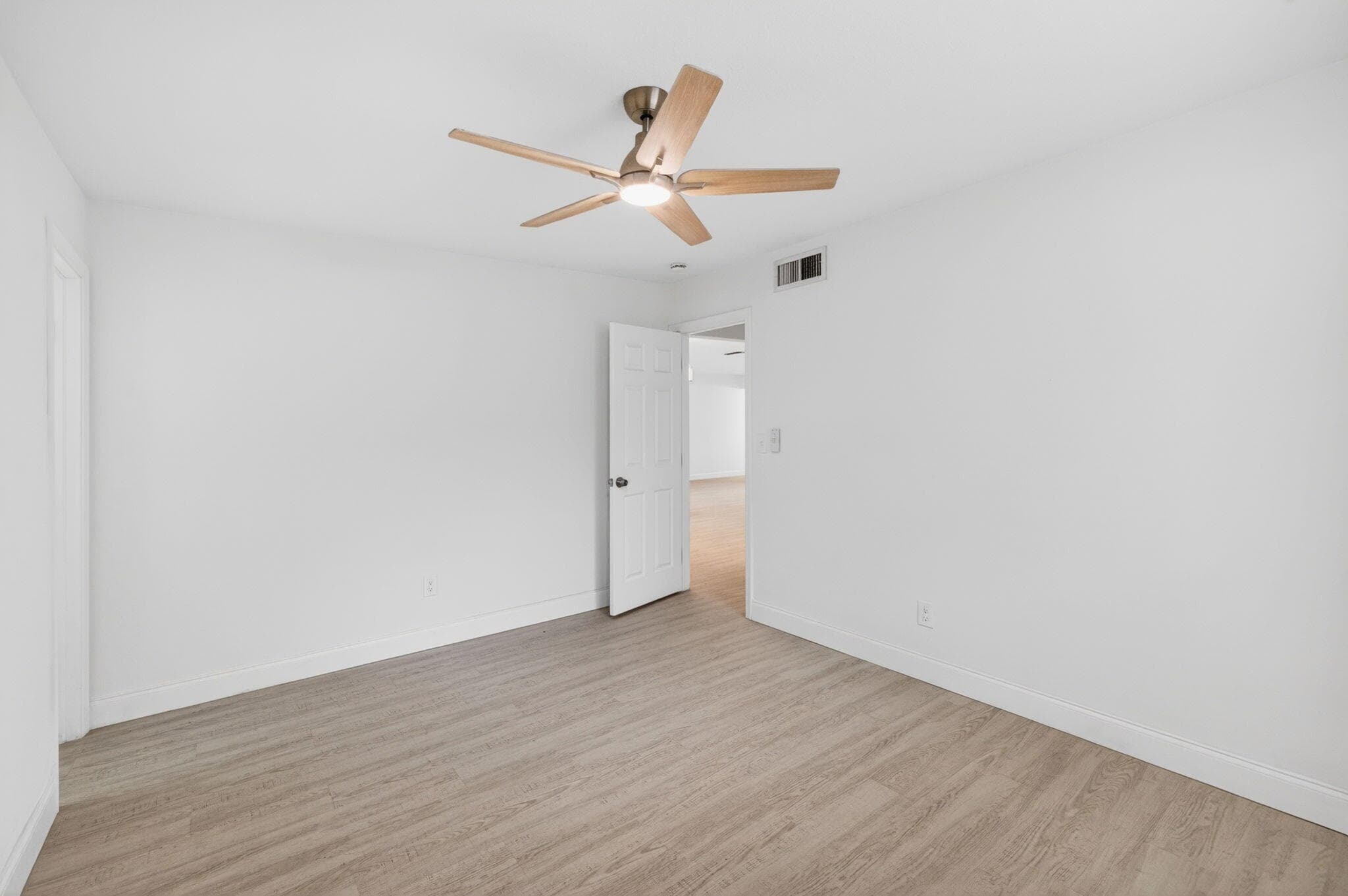 2241 SW 67th Lane, Miramar, FL 33023 — photo 6 of 15