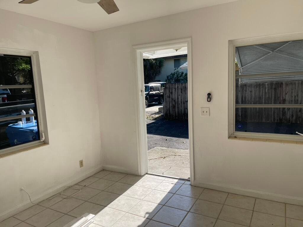 115 E Lantana Road, Lantana, FL 33462 — photo 2 of 7