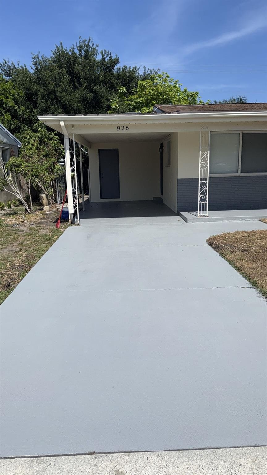 926 S F Street, Lake Worth Beach, FL 33460 — photo 3 of 32