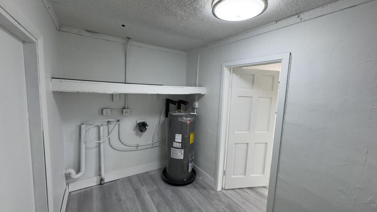 235 SW 21st Way, Fort Lauderdale, FL 33312 — photo 3 of 12