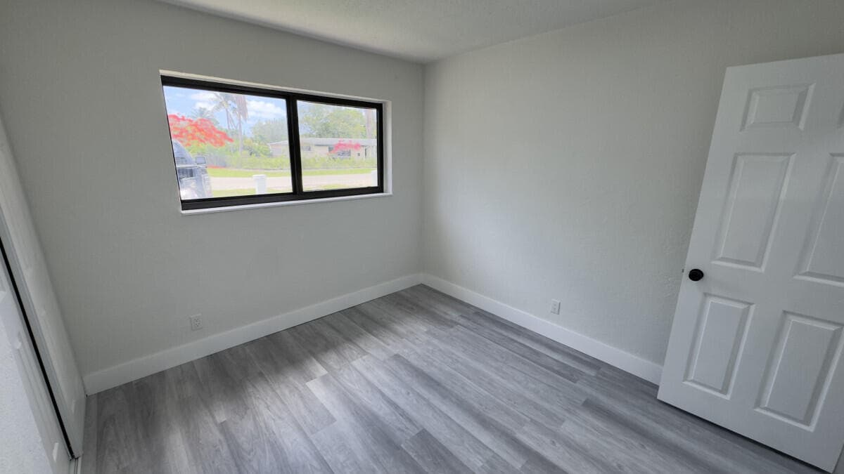 235 SW 21st Way, Fort Lauderdale, FL 33312 — photo 9 of 12