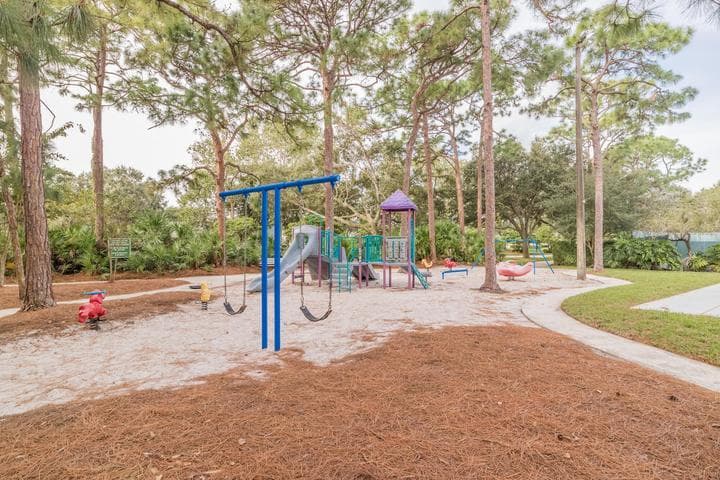 1520 15th Terrace, Palm Beach Gardens, FL 33418 — photo 38 of 43