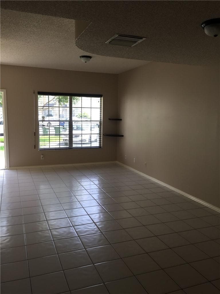 23 Whitehead Circle, Weston, FL 33326 — photo 3 of 17
