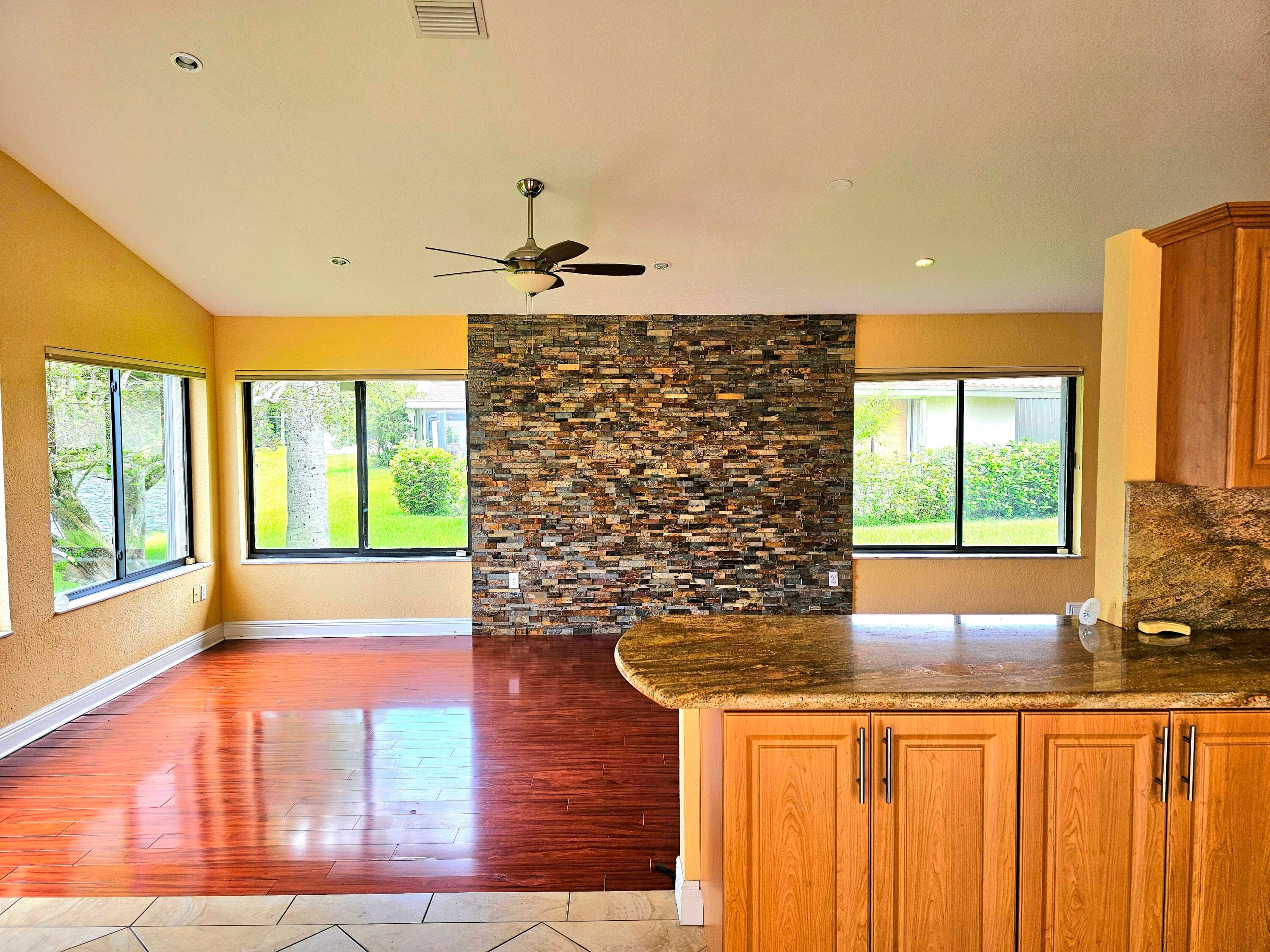 566 Village Lake Drive, Weston, FL 33326 — photo 6 of 37