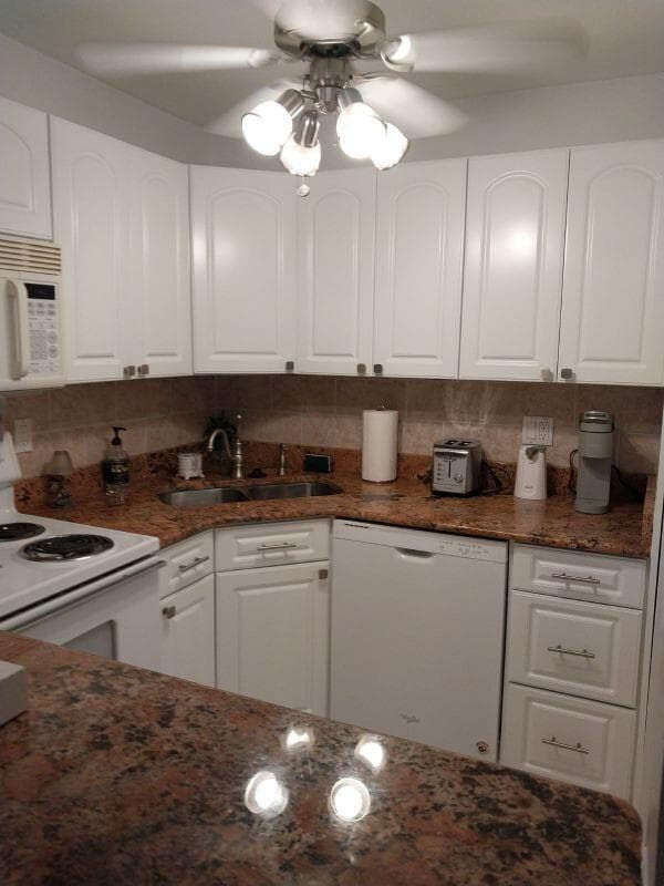 640 Snug Harbor Drive F3, Boynton Beach, FL 33435 — photo 2 of 14