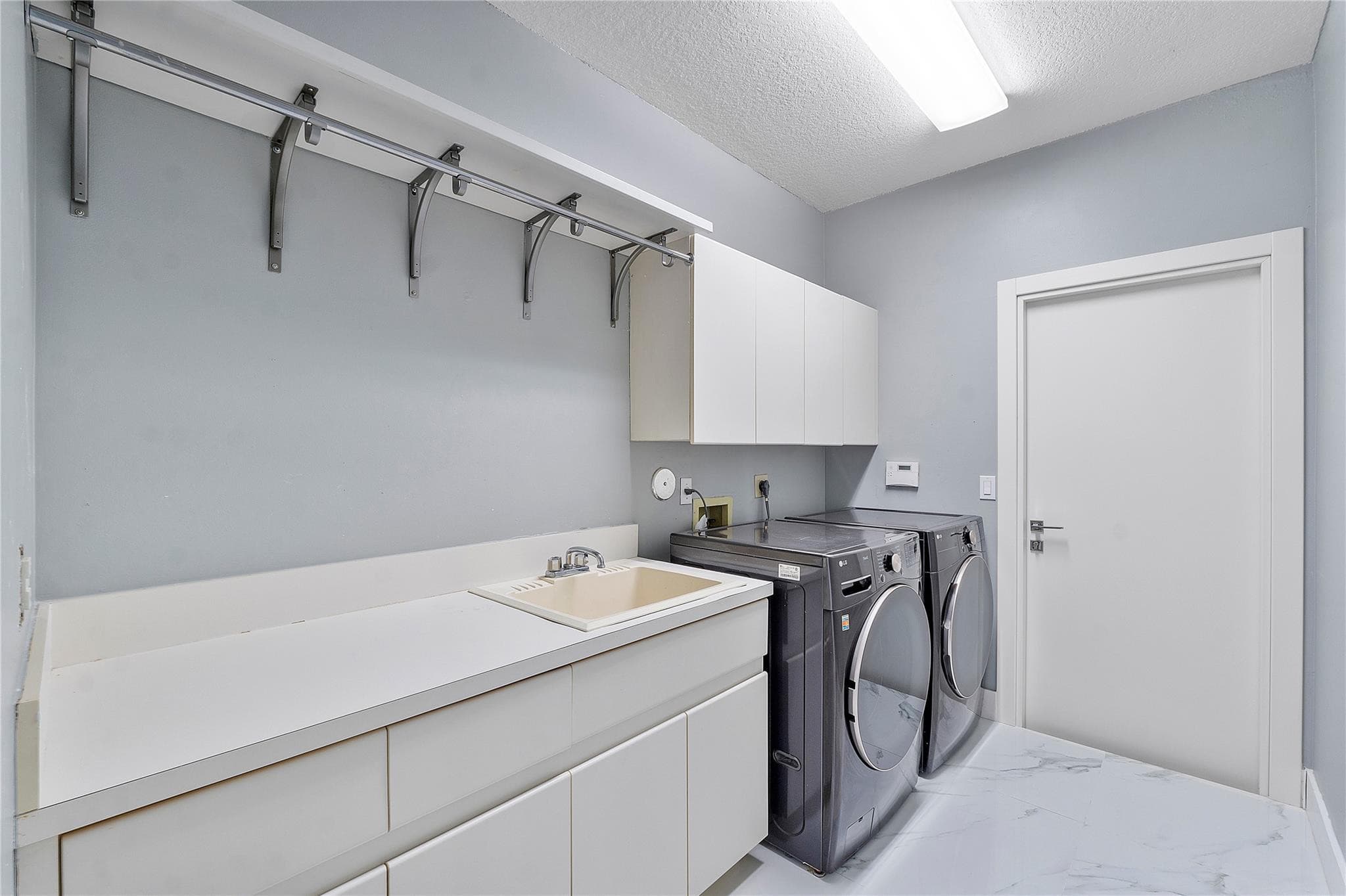 410 Sabal Way, Weston, FL 33326 — photo 20 of 38