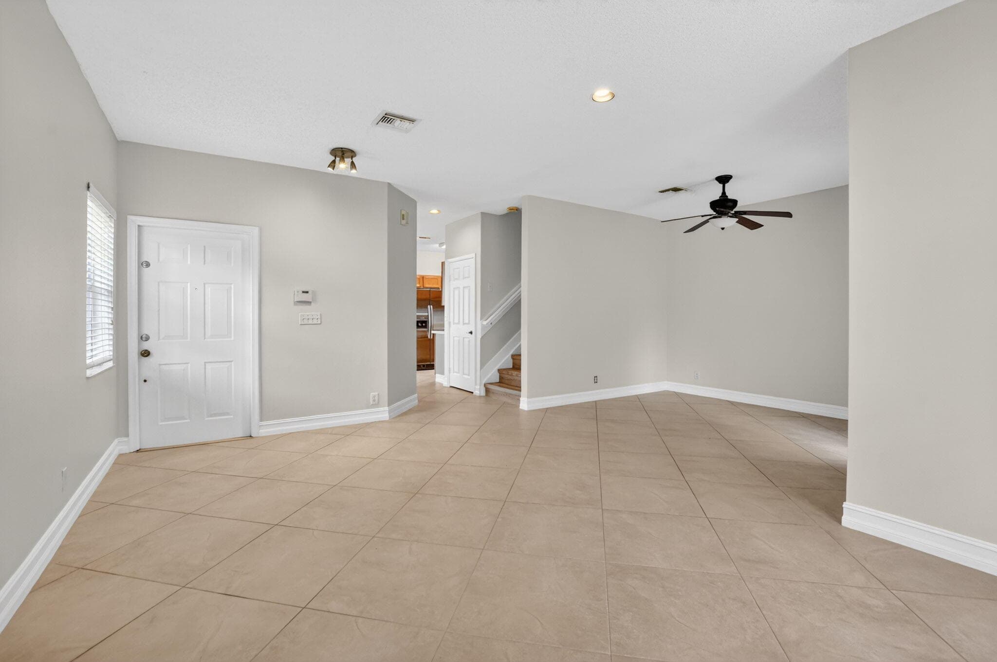 21270 Vía Eden, Boca Raton, FL 33433 — photo 4 of 23