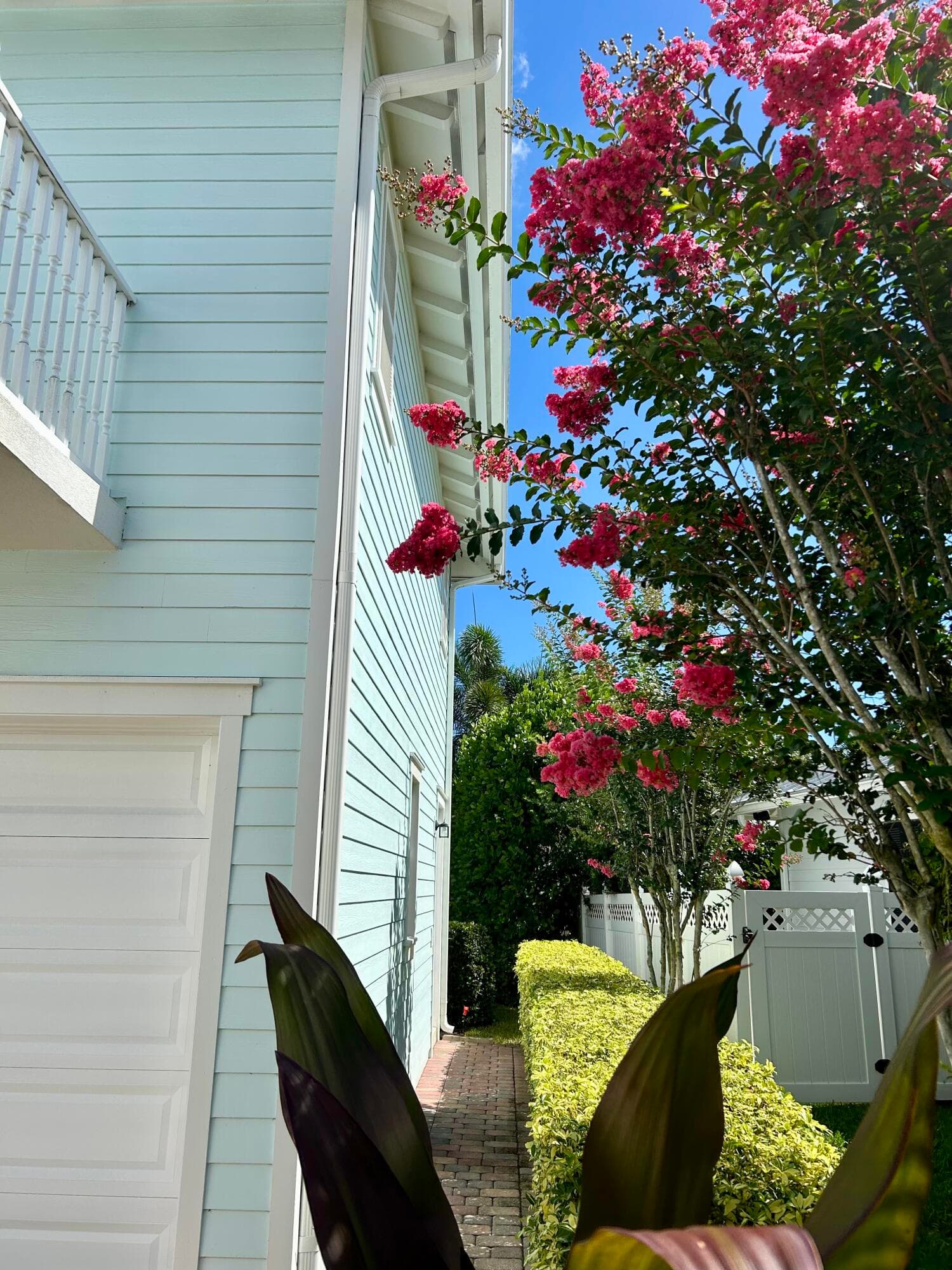 1039 Tiki Drive, Jupiter, FL 33458 — photo 2 of 17