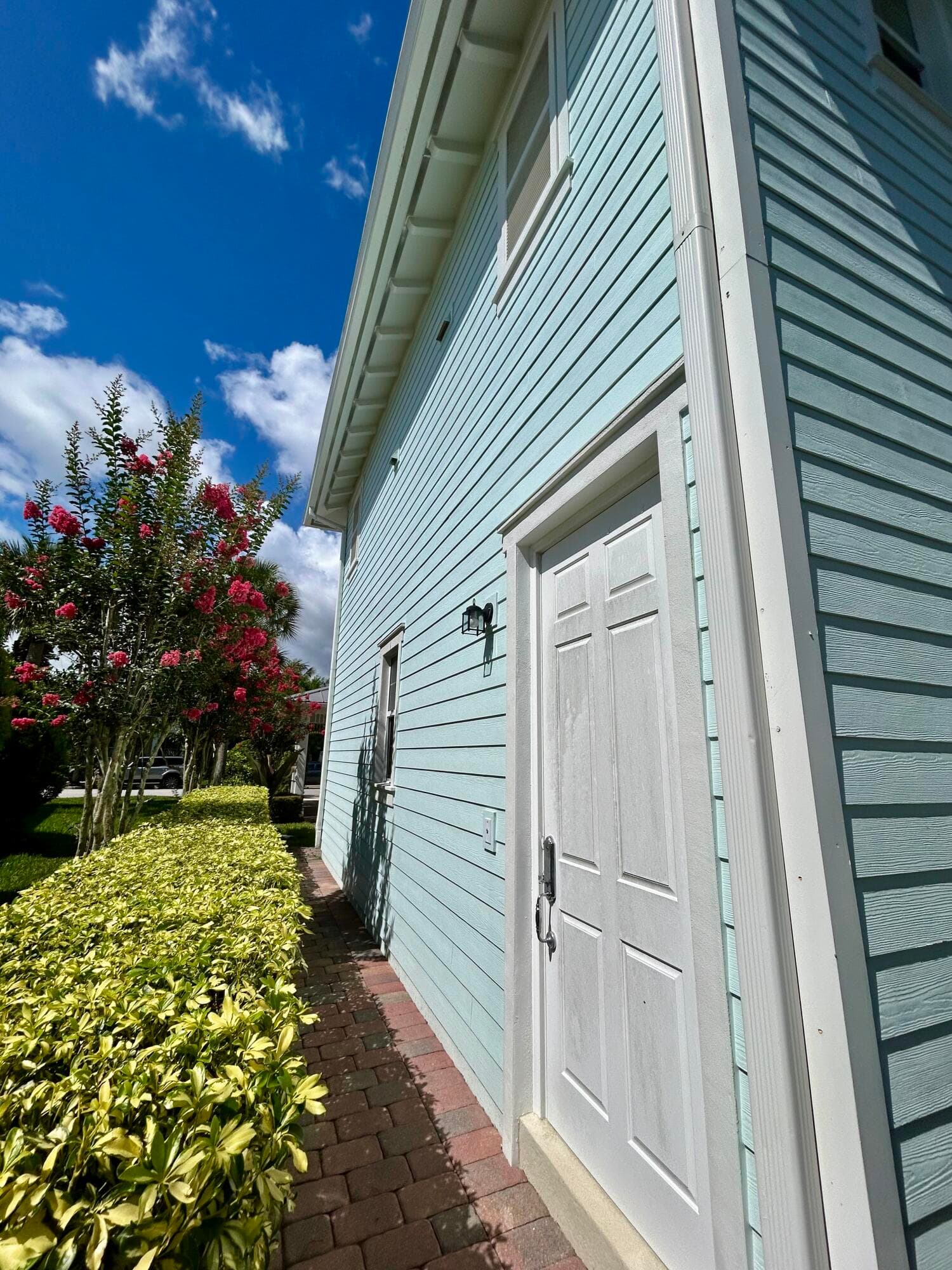 1039 Tiki Drive, Jupiter, FL 33458 — photo 3 of 17