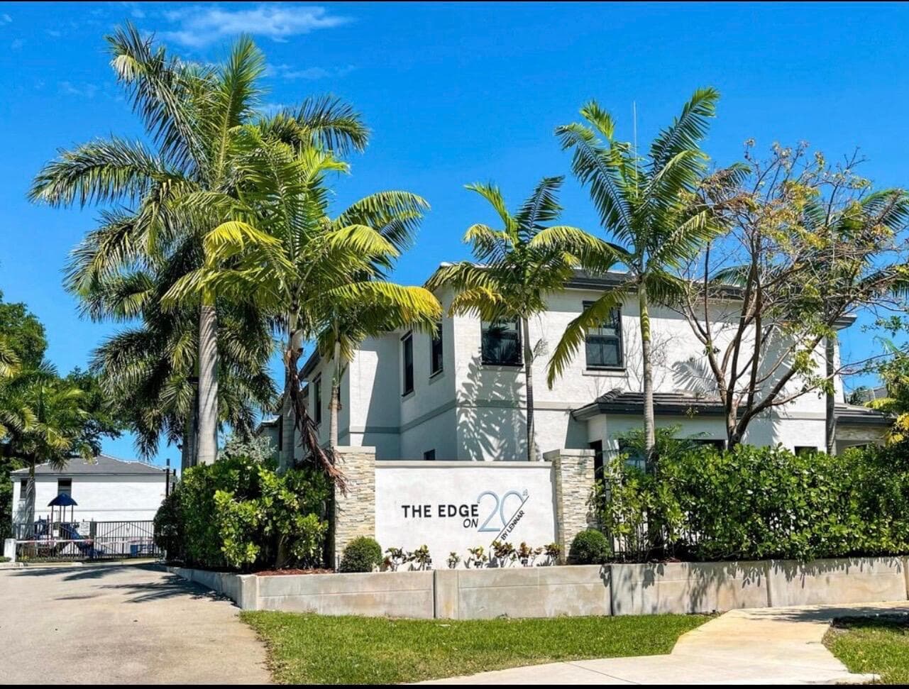 519 SW 19th Terrace, Fort Lauderdale, FL 33312 — photo 35 of 42