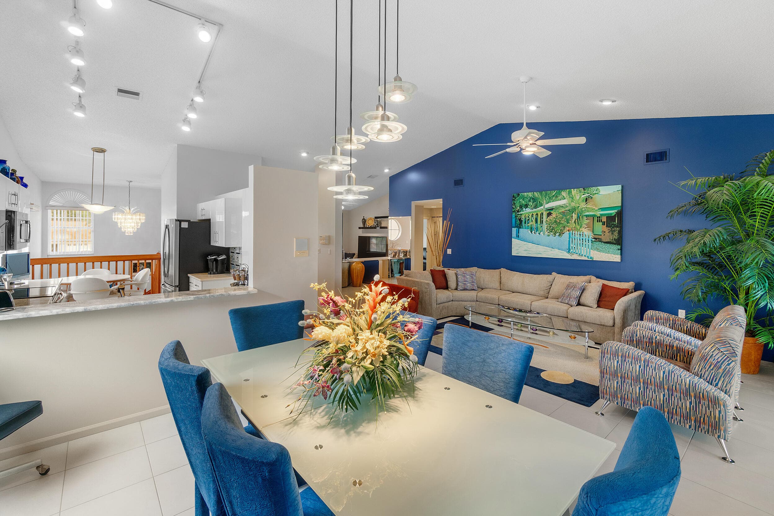 9829 Seacrest Circle 202, Boynton Beach, FL 33437 — photo 4 of 38