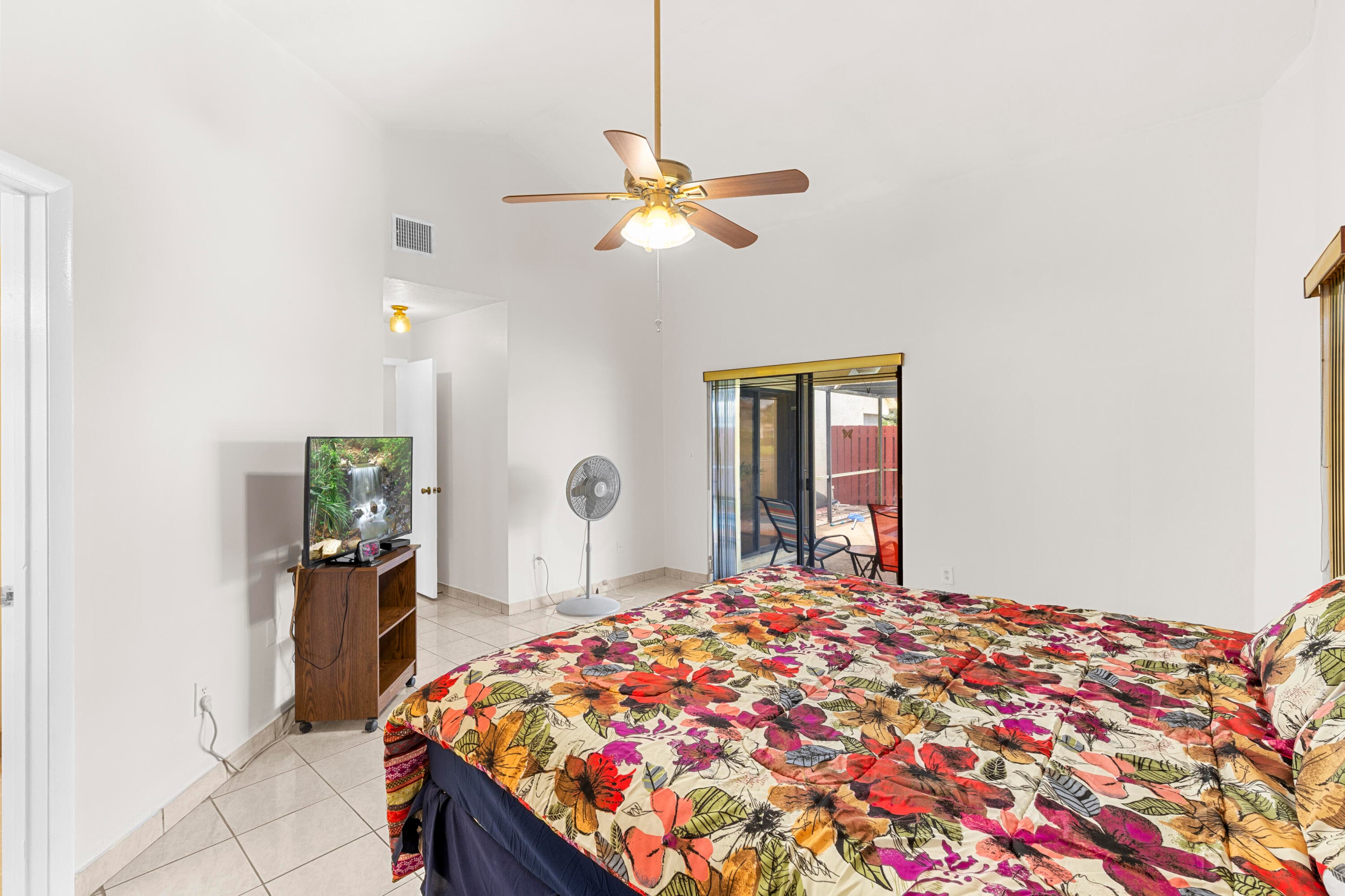 400 SW 113th Terrace, Pembroke Pines, FL 33025 — photo 14 of 23