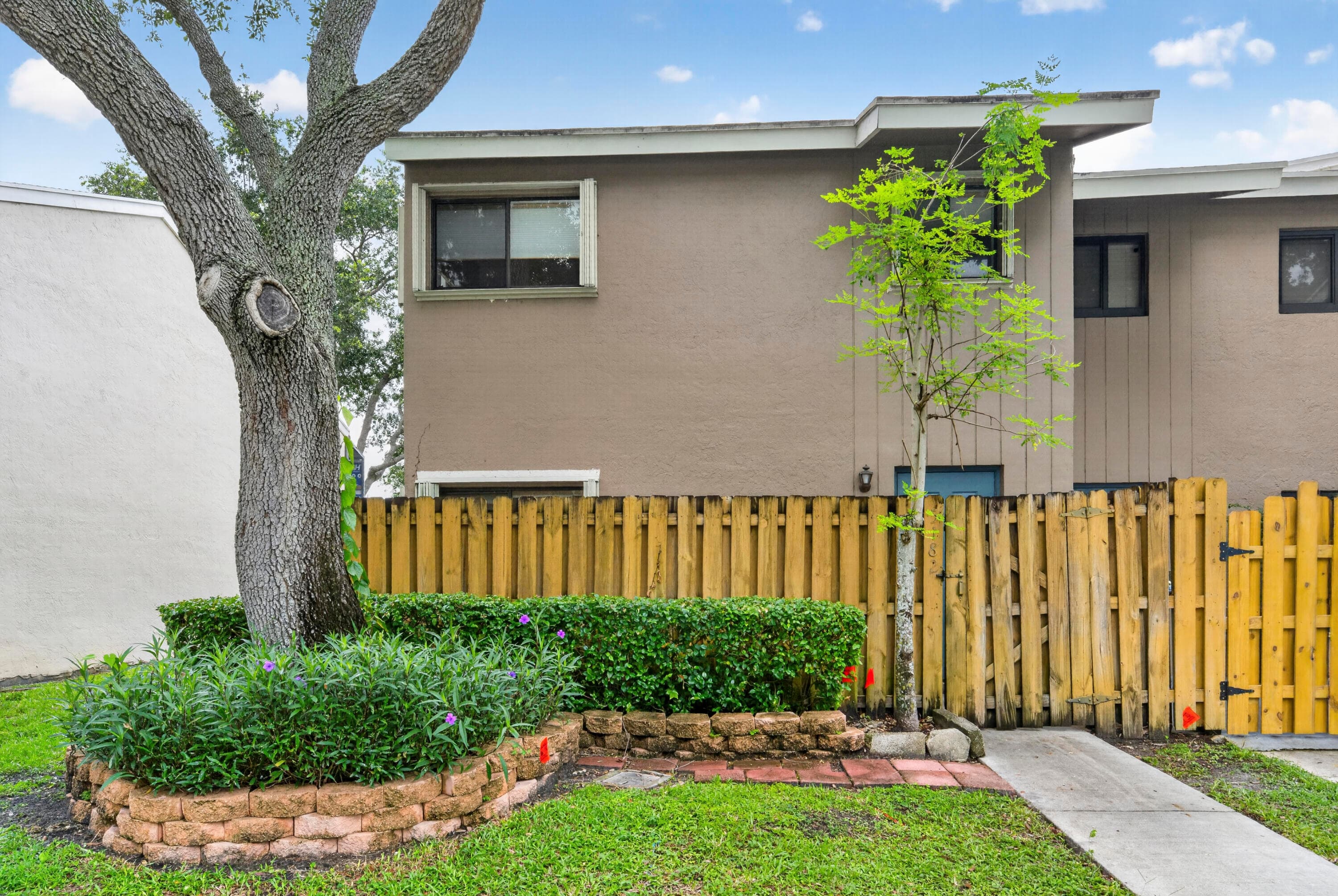 5182 S University Drive, Davie, FL 33328 — photo 2 of 32