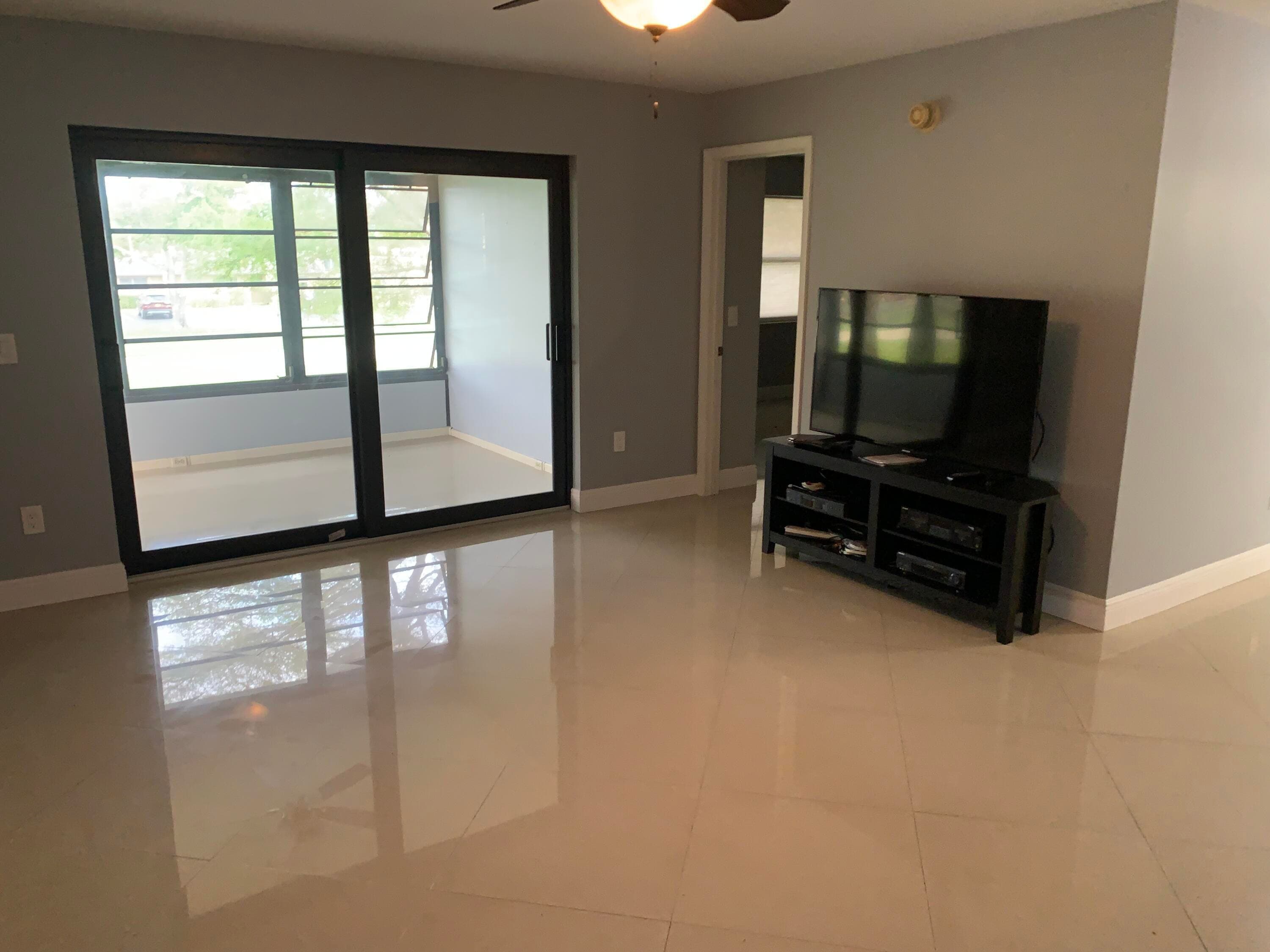 125 Lake Nancy Drive 241, West Palm Beach, FL 33411 — photo 13 of 29