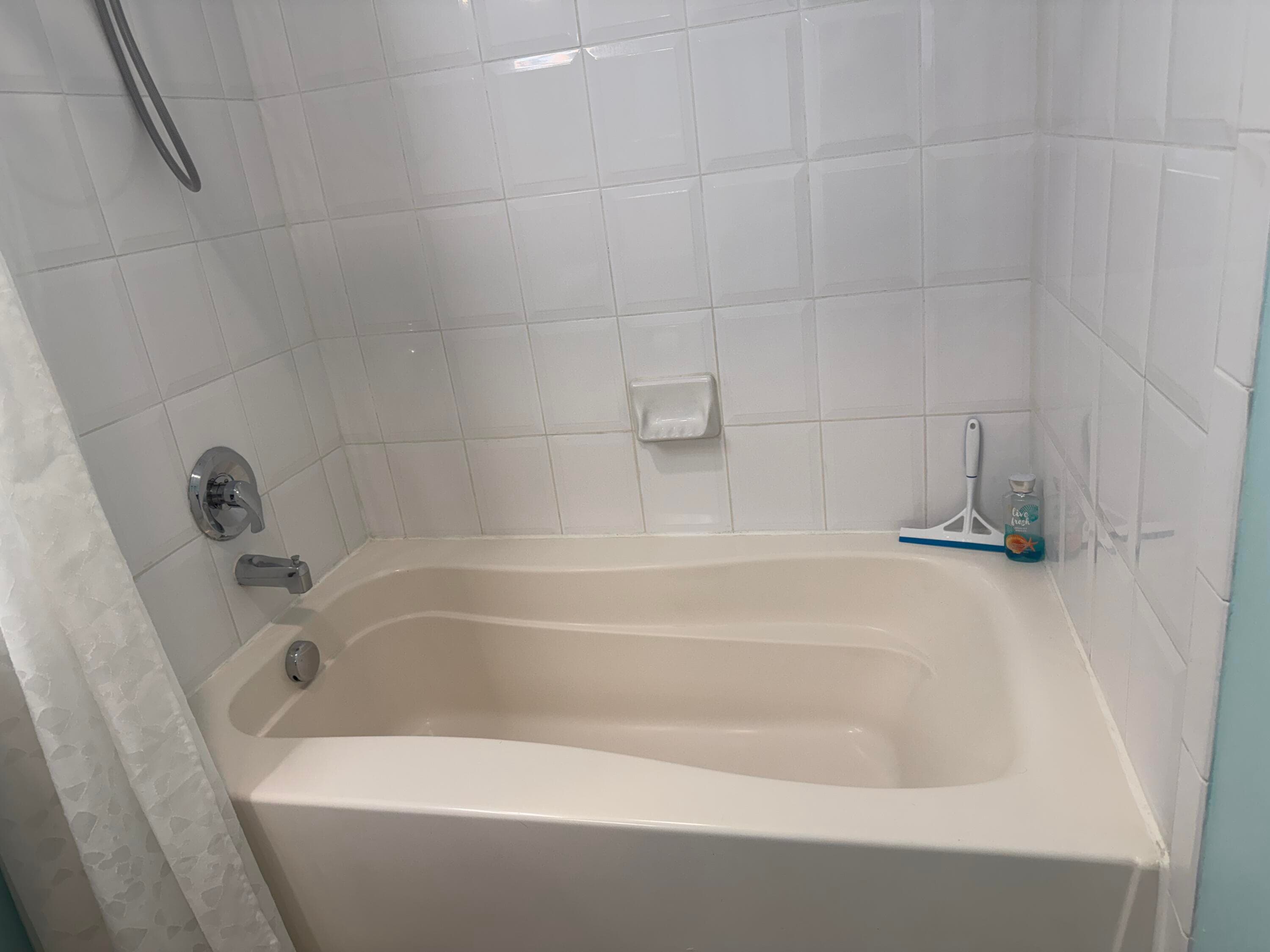 616 Clearwater Park Road 607, West Palm Beach, FL 33401 — photo 25 of 28