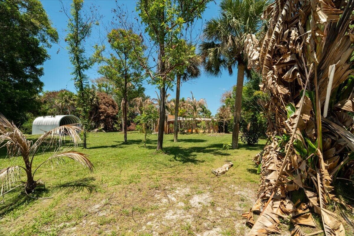 105 Sheridan Lane, Jensen Beach, FL 34957 — photo 6 of 48