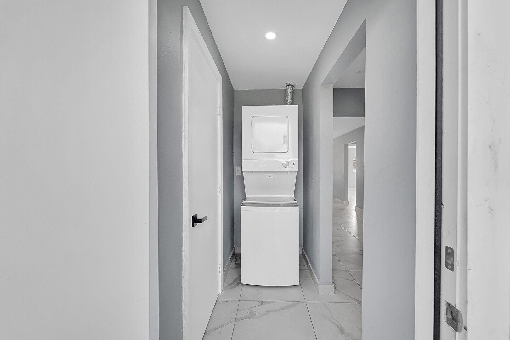 4681-4685 SW 43rd Terrace, Fort Lauderdale, FL 33314 — photo 10 of 54