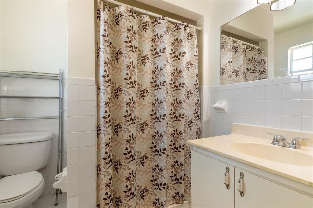 617 NW 15th Avenue, Pompano Beach, FL 33069 — photo 27 of 31