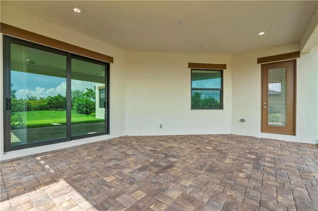 12135 E Baypoint Circle, Parkland, FL 33076 — photo 12 of 18