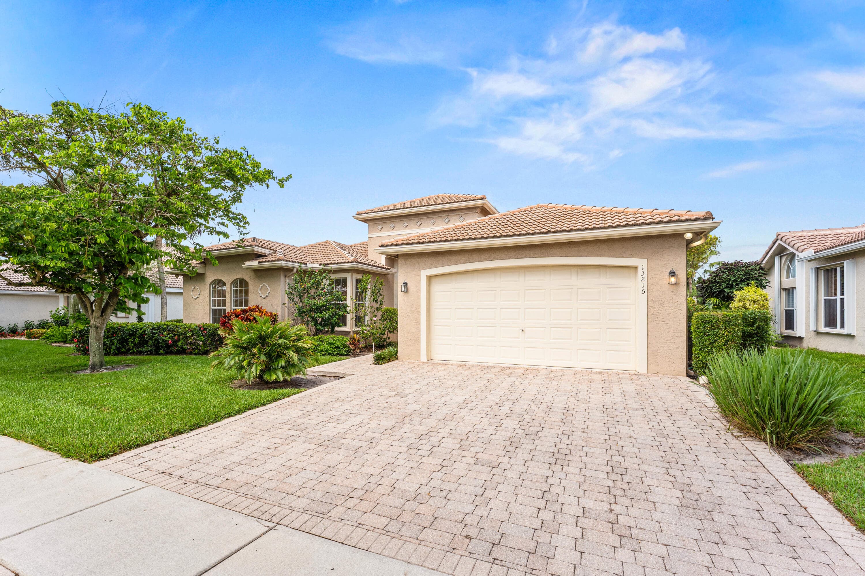 13215 Alhambra Lake Circle, Delray Beach, FL 33446 — photo 3 of 61