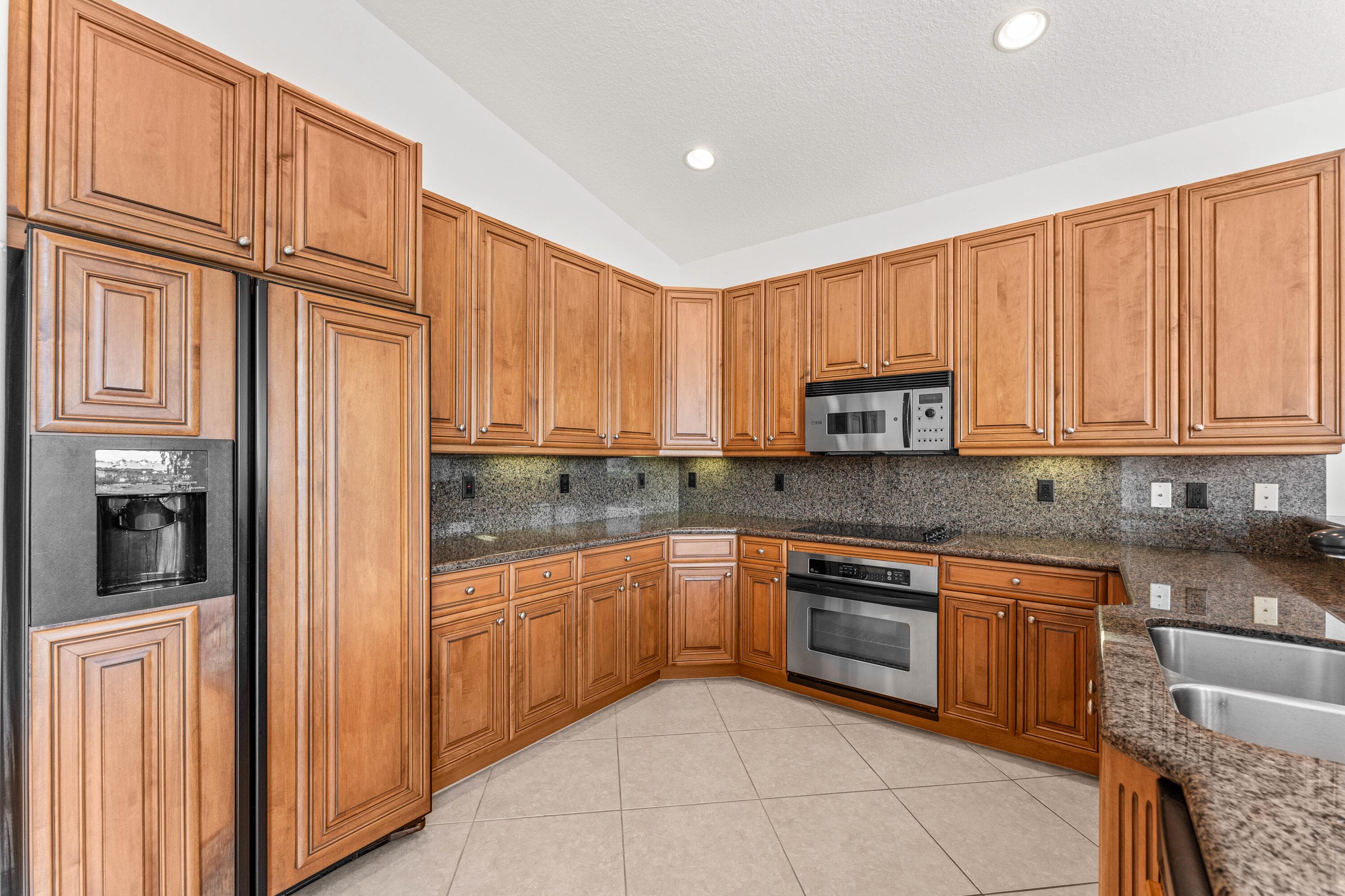 13215 Alhambra Lake Circle, Delray Beach, FL 33446 — photo 13 of 61