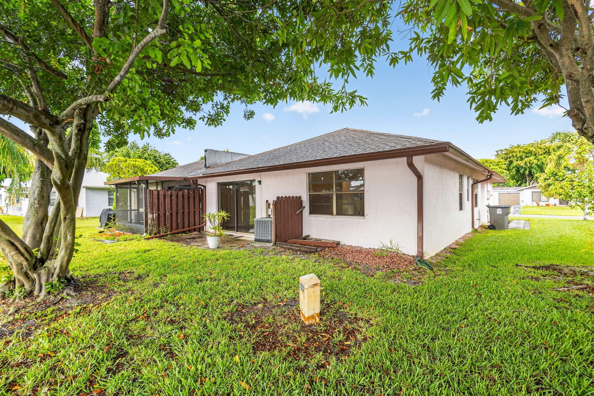 4893 Palm Hill Drive, West Palm Beach, FL 33415 — photo 36 of 39