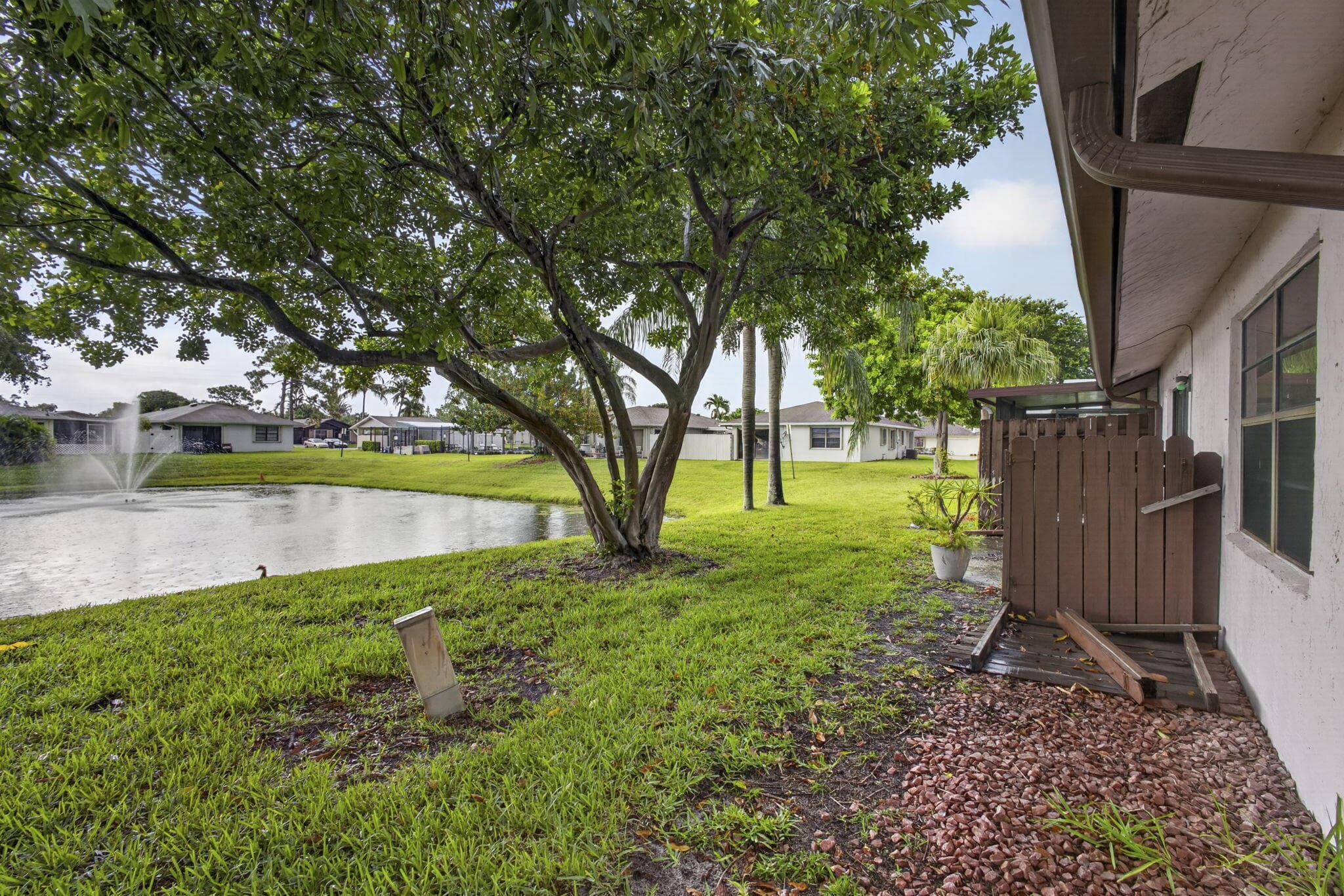 4893 Palm Hill Drive, West Palm Beach, FL 33415 — photo 37 of 39