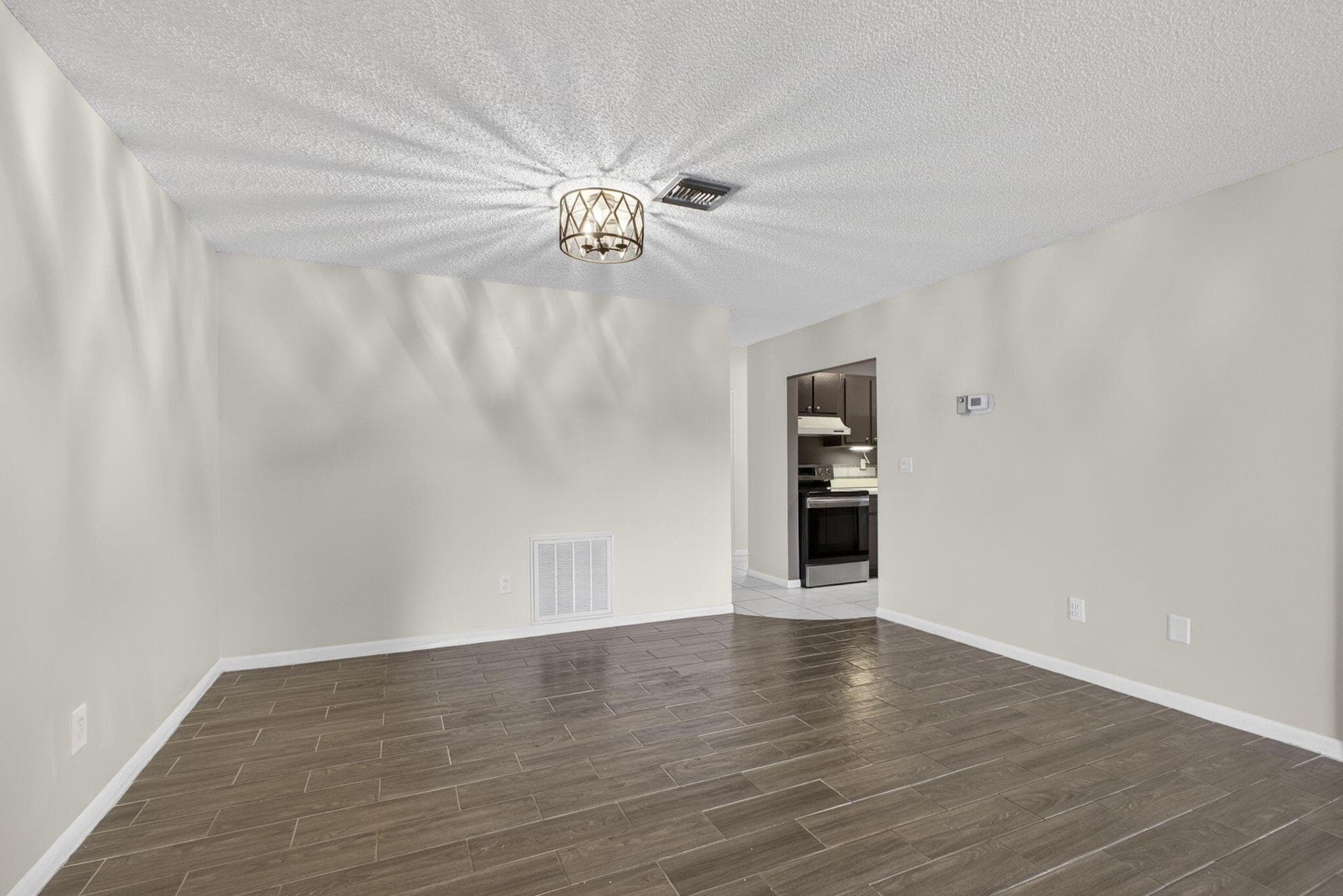 4893 Palm Hill Drive, West Palm Beach, FL 33415 — photo 14 of 39