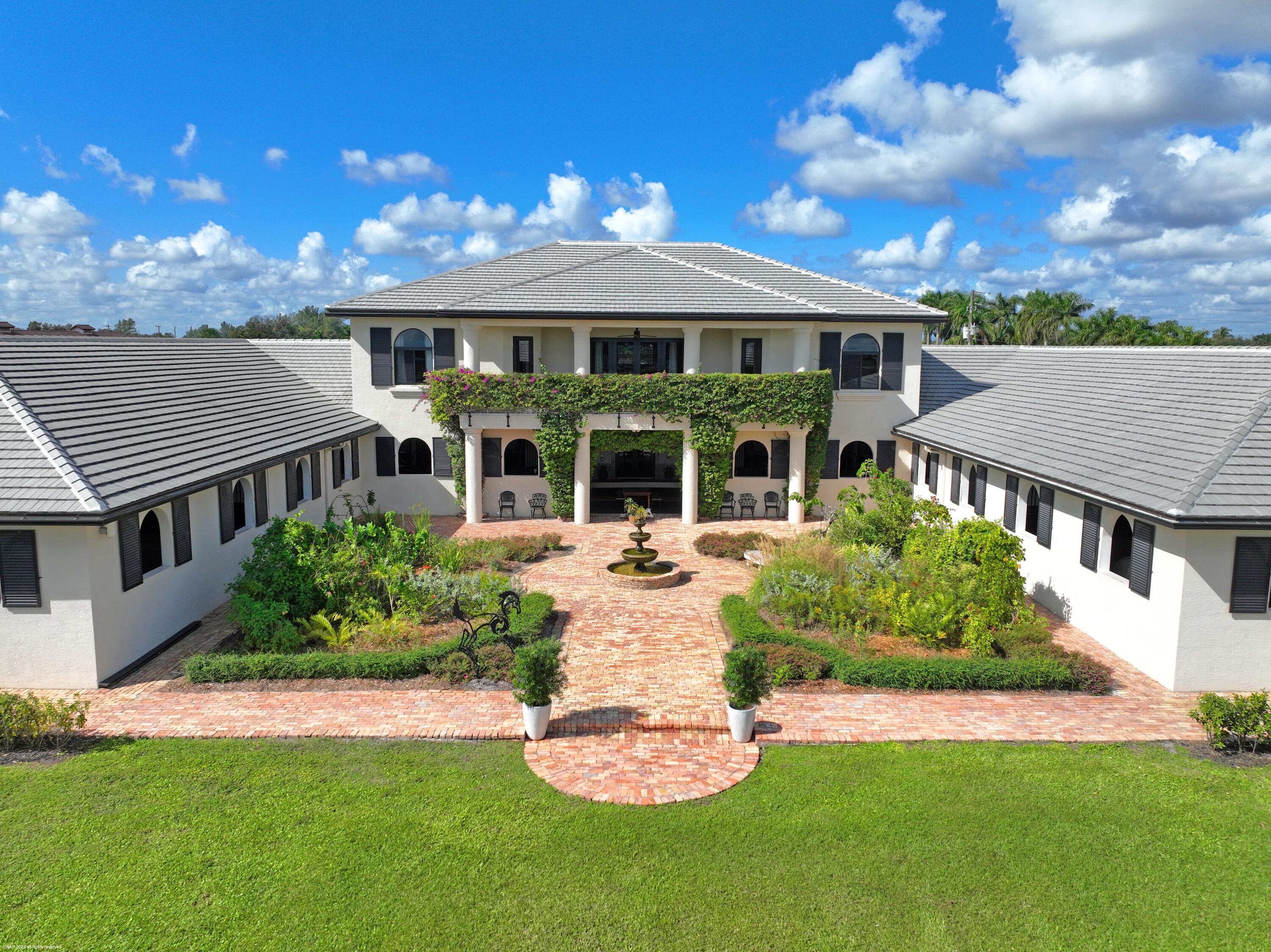 14710 Palm Beach Point Boulevard, Wellington, FL 33414 — photo 11 of 47