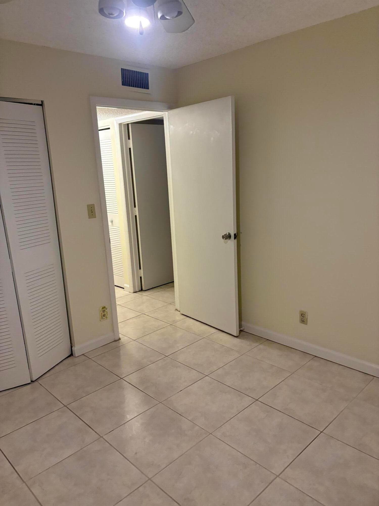 4210 NW 21st Street 117, Lauderhill, FL 33313 — photo 5 of 26