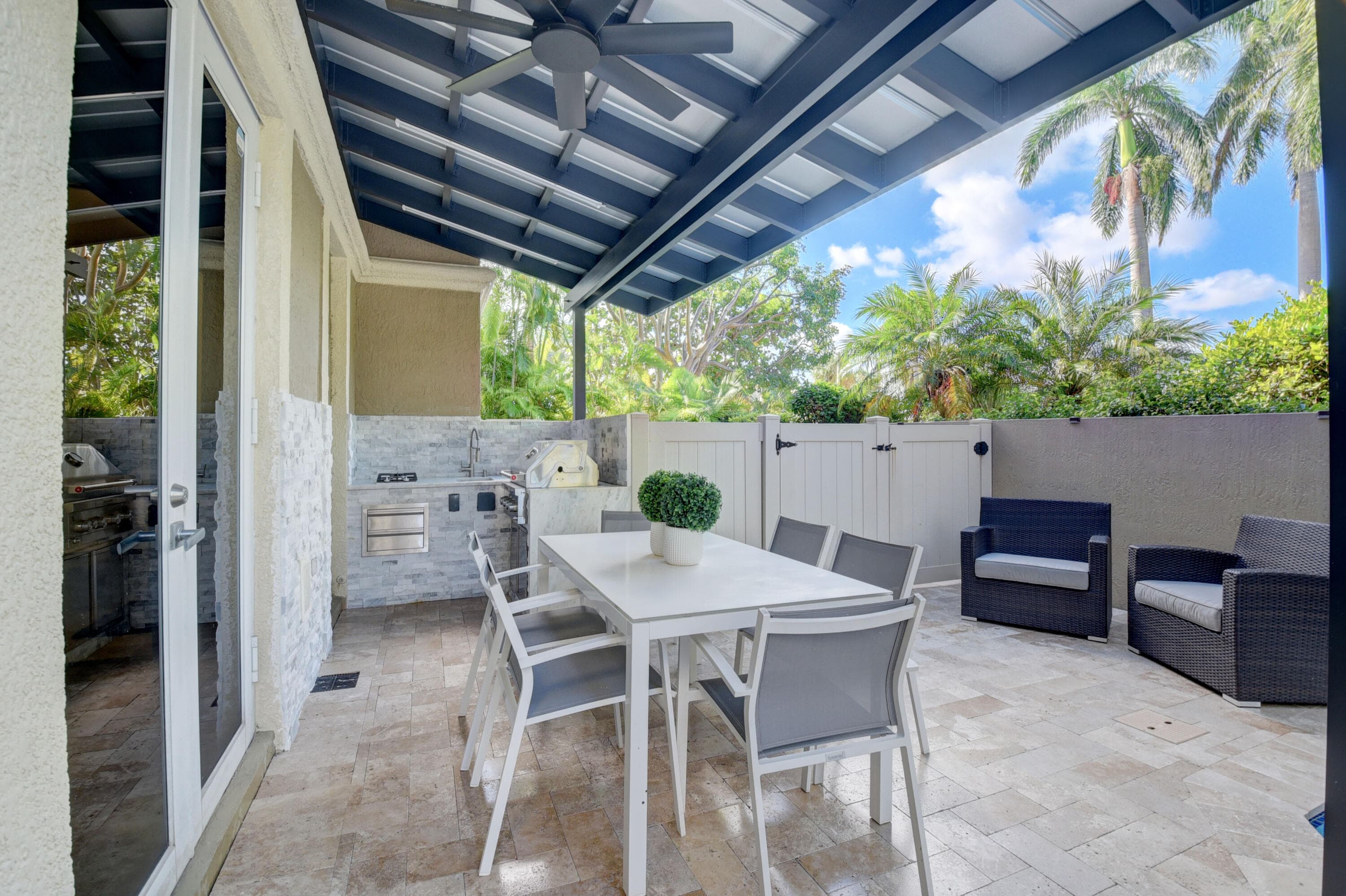 921 Osceola Drive Unit 4, Boca Raton, FL 33432 — photo 8 of 47